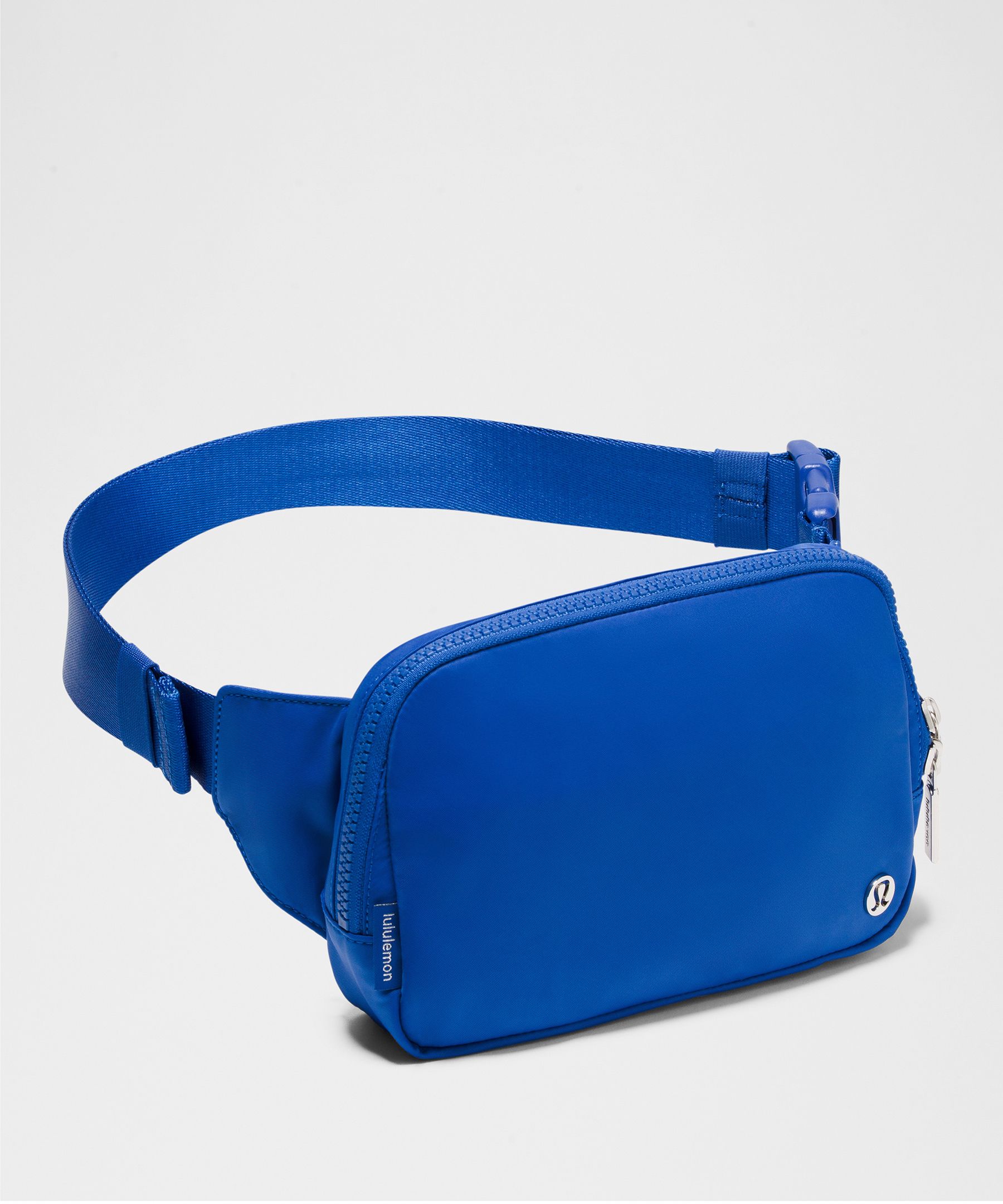LULULEMON LULULEMON - EVERYWHERE BELT BAG LARGE WITH LONG STRAP 2L - BLUE/GALACTIC COBALT 