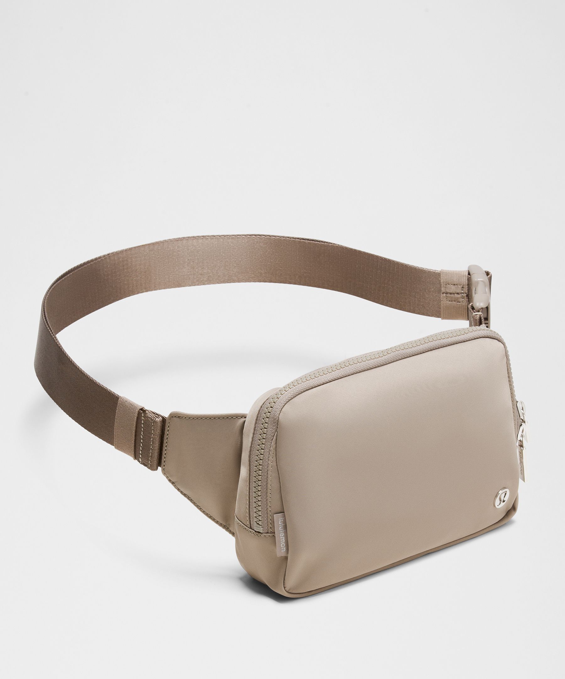 LULULEMON LULULEMON - EVERYWHERE BELT BAG LARGE WITH LONG STRAP 2L - KHAKI,NEUTRAL/WARM ASH GREY 