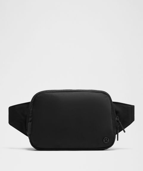 Поясная сумка Lululemon Everywhere Large с длинным ремнём 2 л, цвет: Чёрный