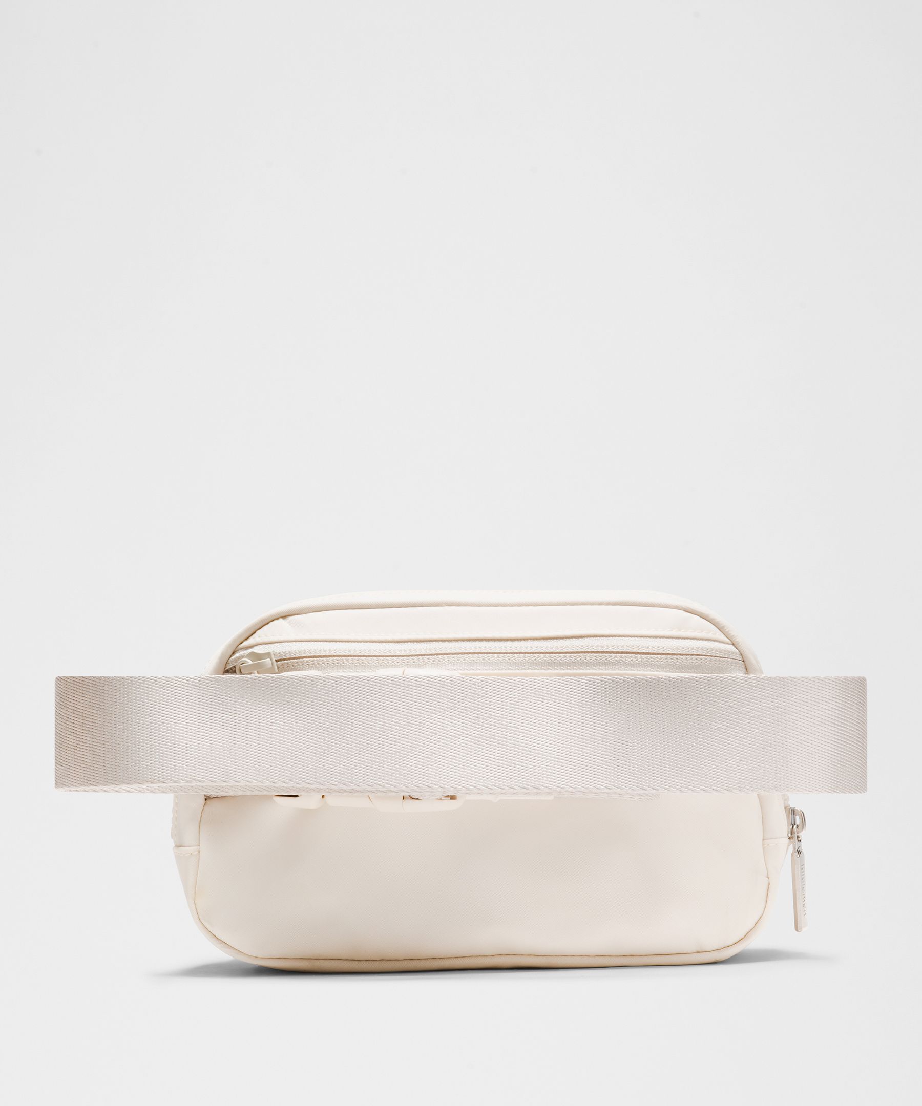 Lululemon Everywhere Belt Bag With Long Strap 1l