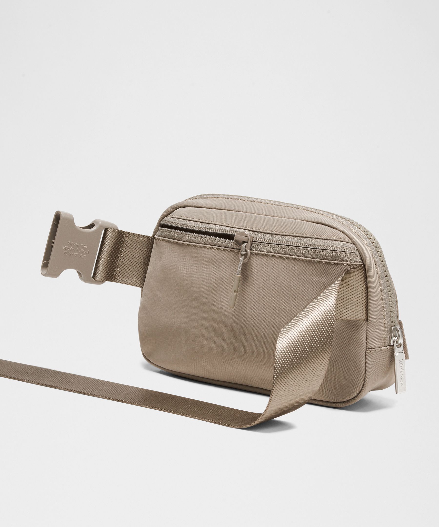 LULULEMON LULULEMON - EVERYWHERE BELT BAG WITH LONG STRAP 1L - KHAKI,NEUTRAL/WARM ASH GREY 