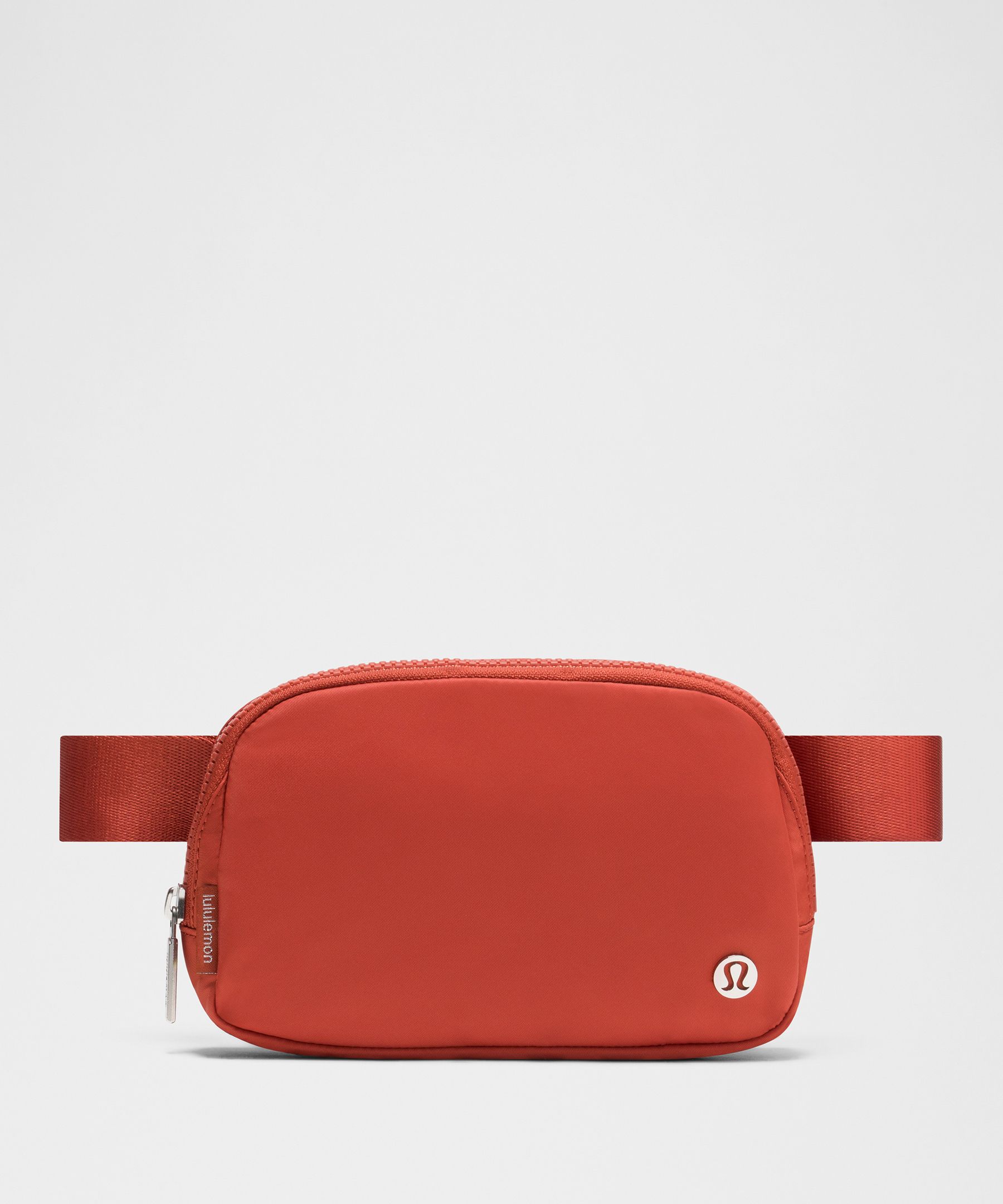 Lululemon Everywhere Belt Bag With Long Strap 1l