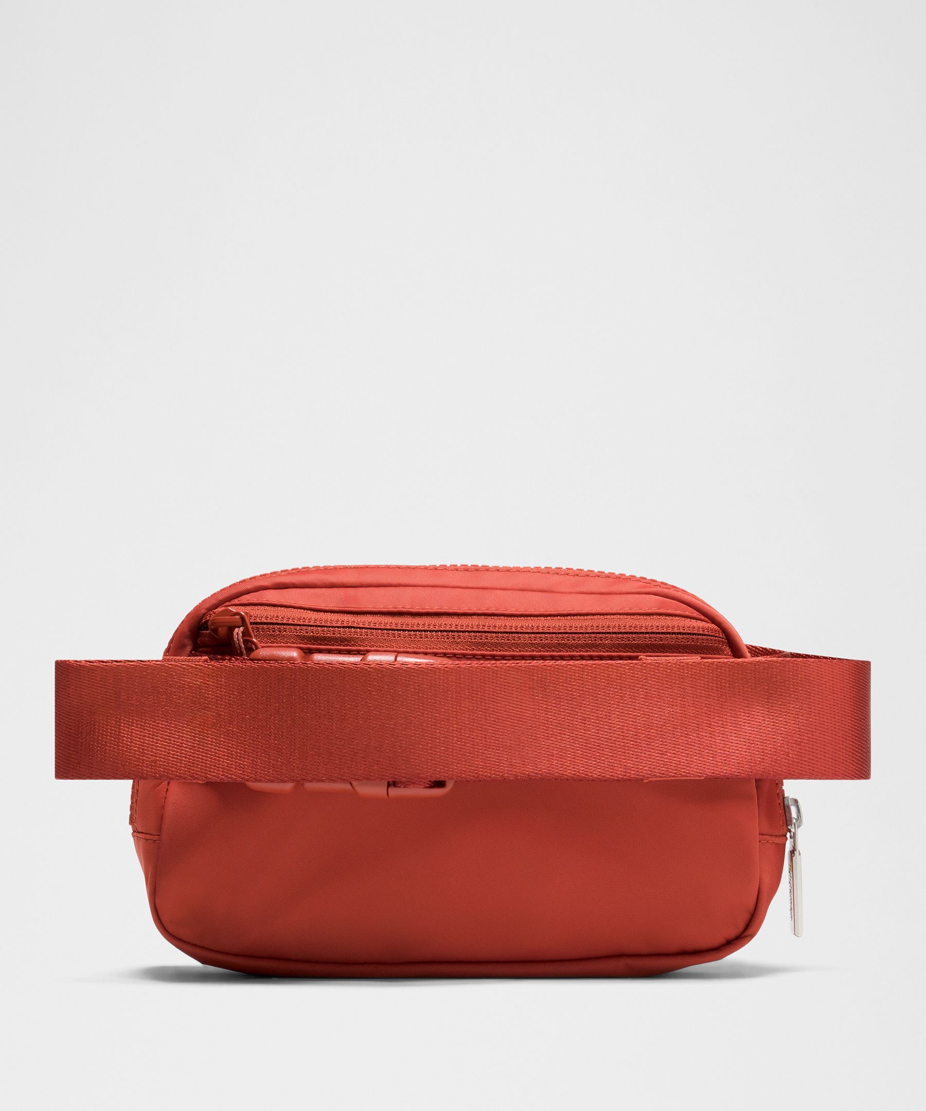 Lululemon Everywhere Belt Bag With Long Strap 1l