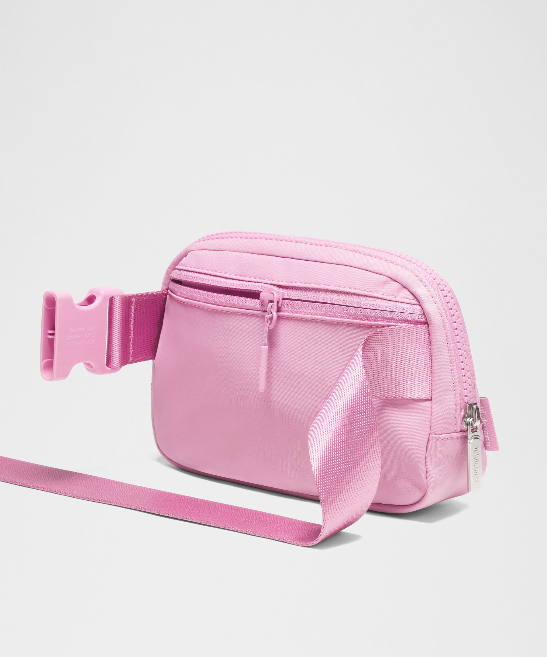 Lululemon Everywhere Belt Bag With Long Strap 1l