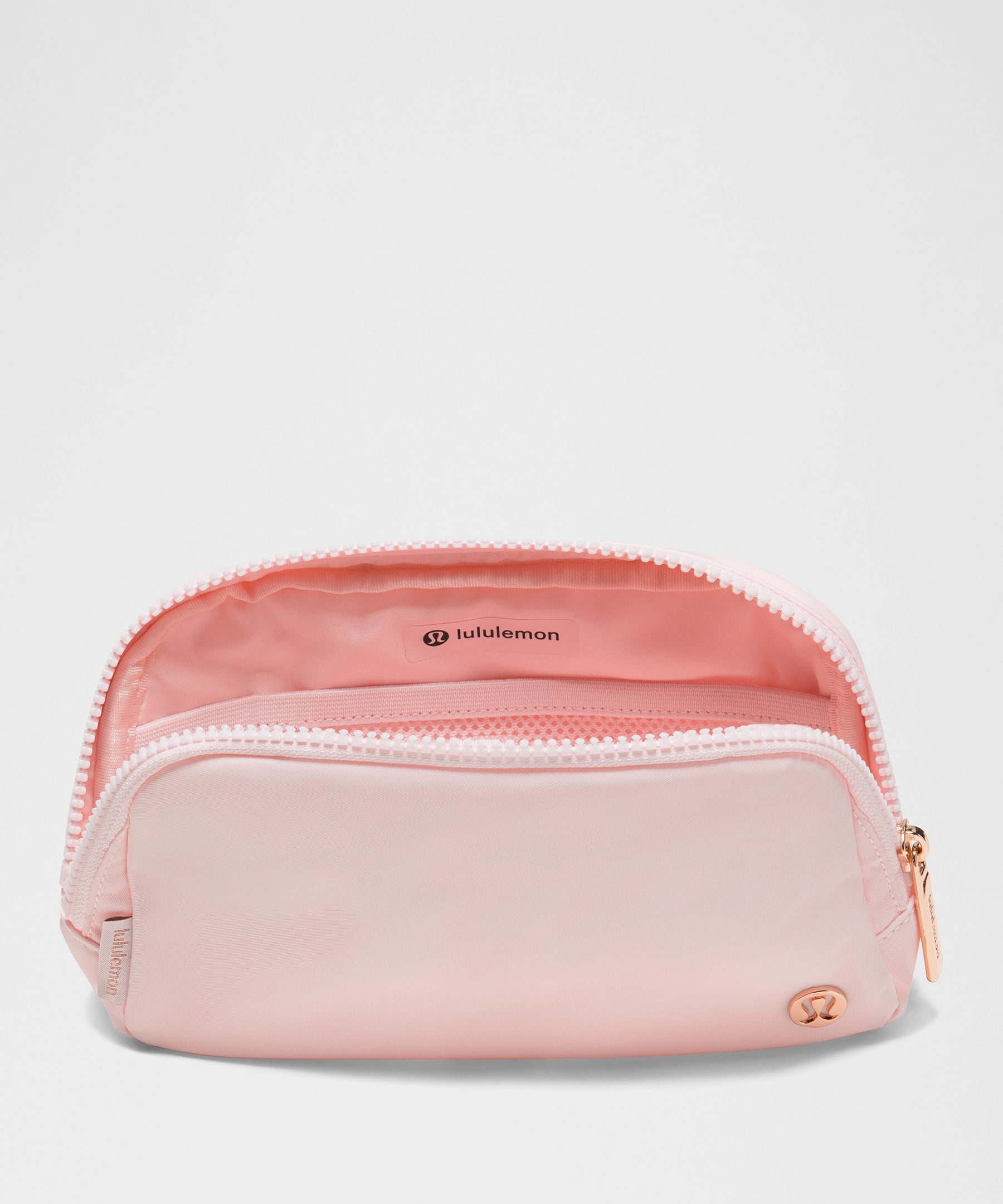 Everywhere Belt Bag with Long Strap 1L