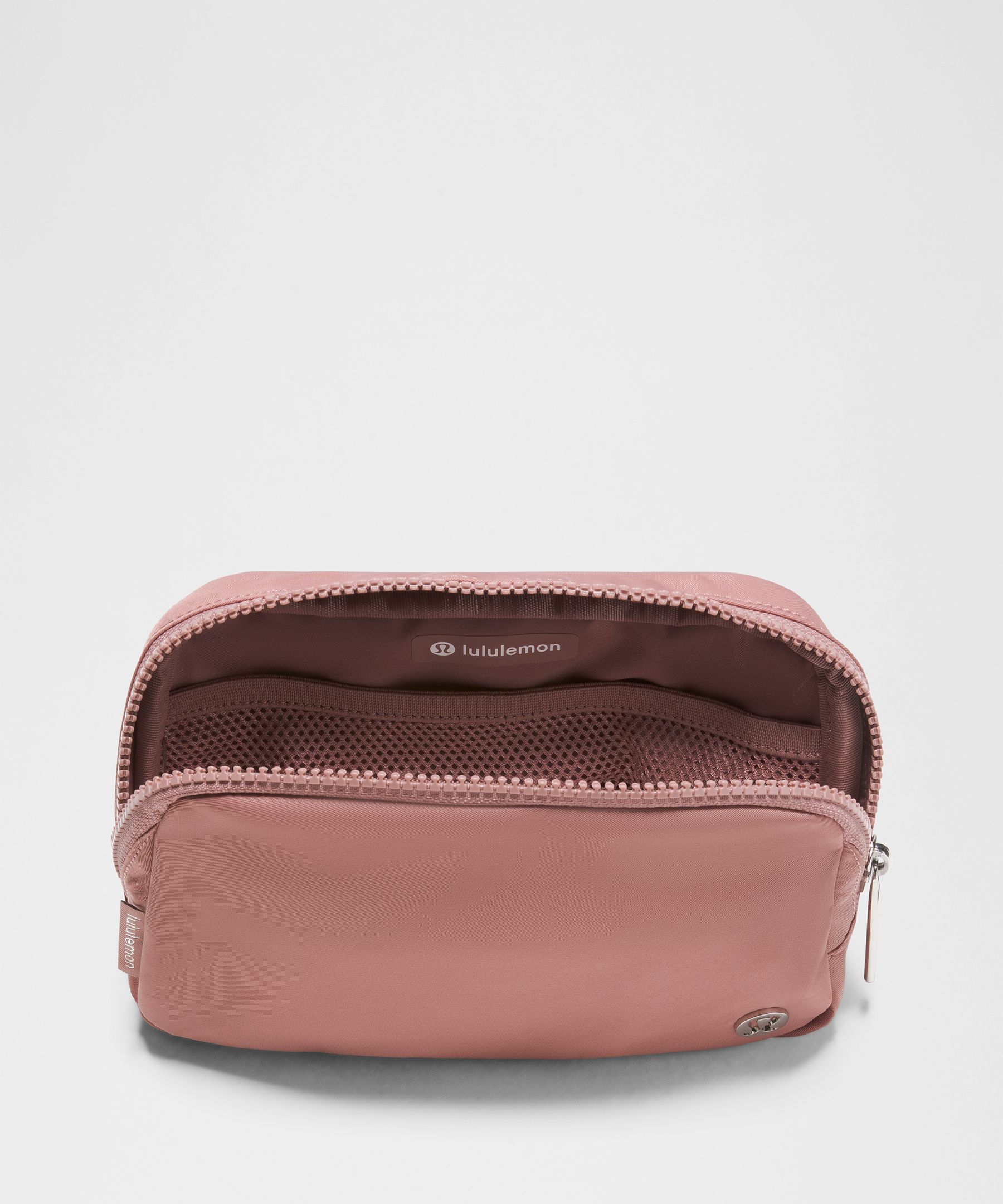 Everywhere Belt Bag with Long Strap 1L