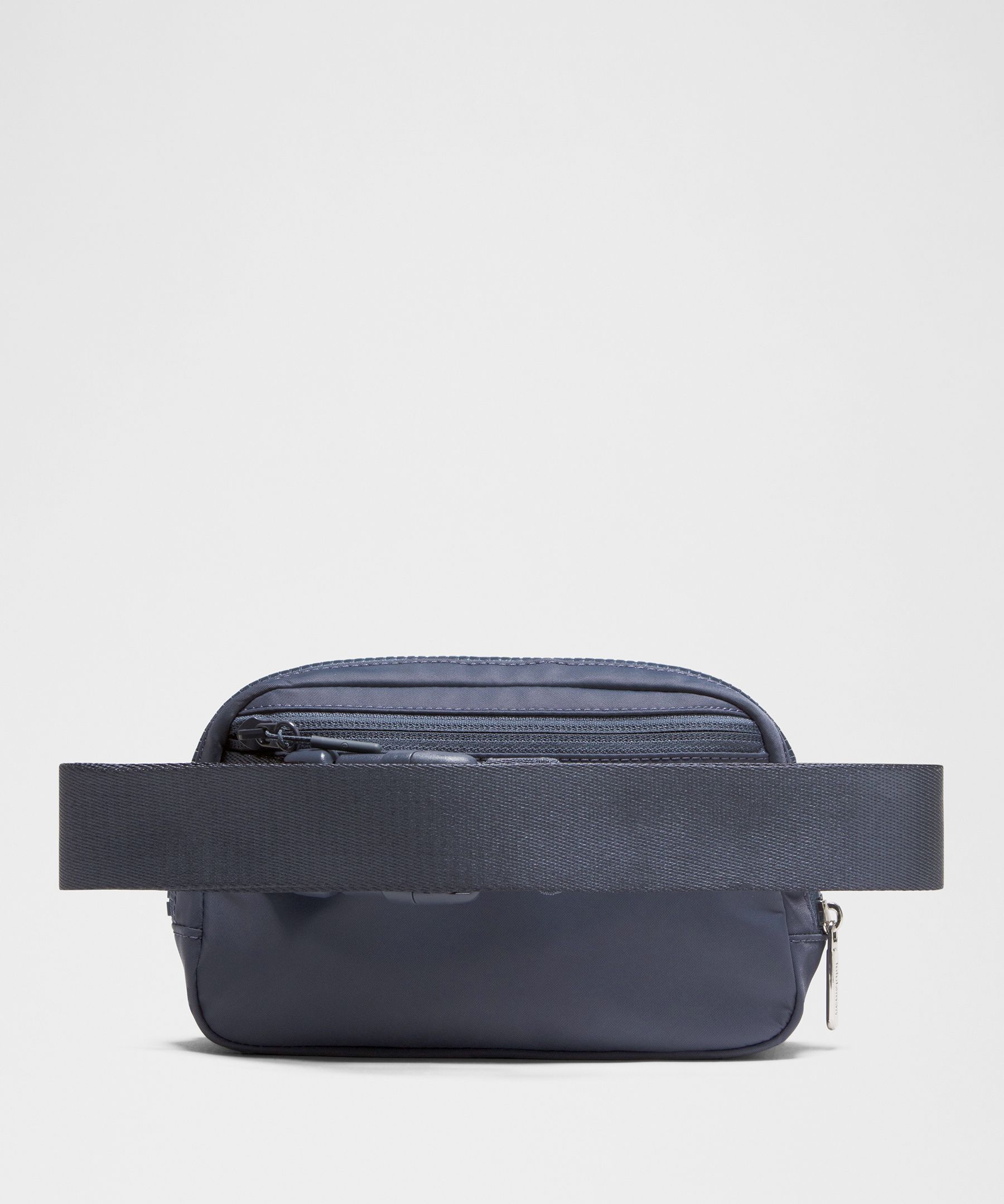 Everywhere Belt Bag with Long Strap 1L