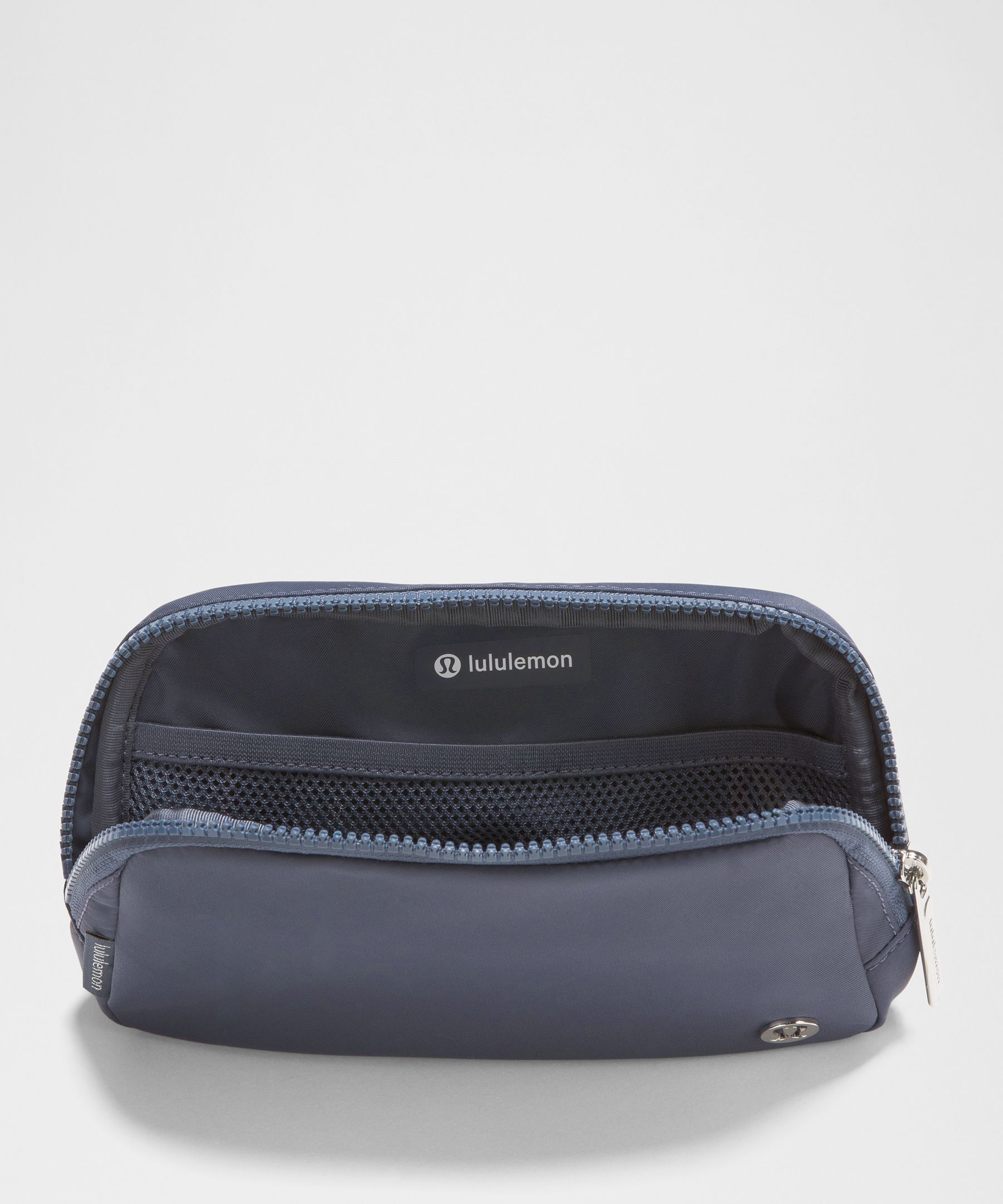 Everywhere Belt Bag with Long Strap 1L