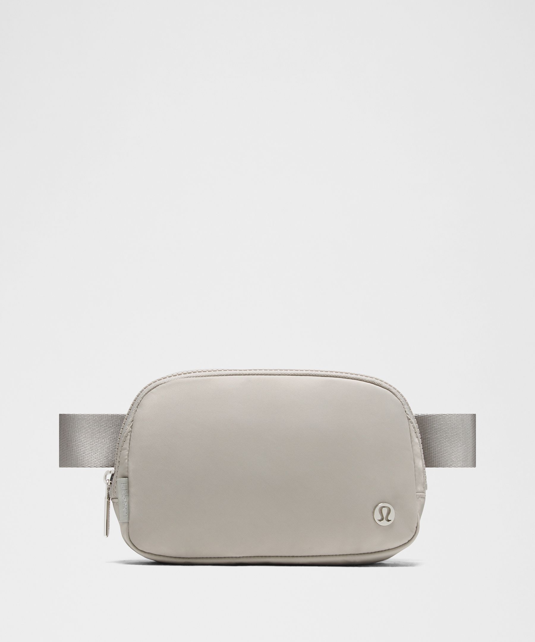 Everywhere Belt Bag with Long Strap 1L