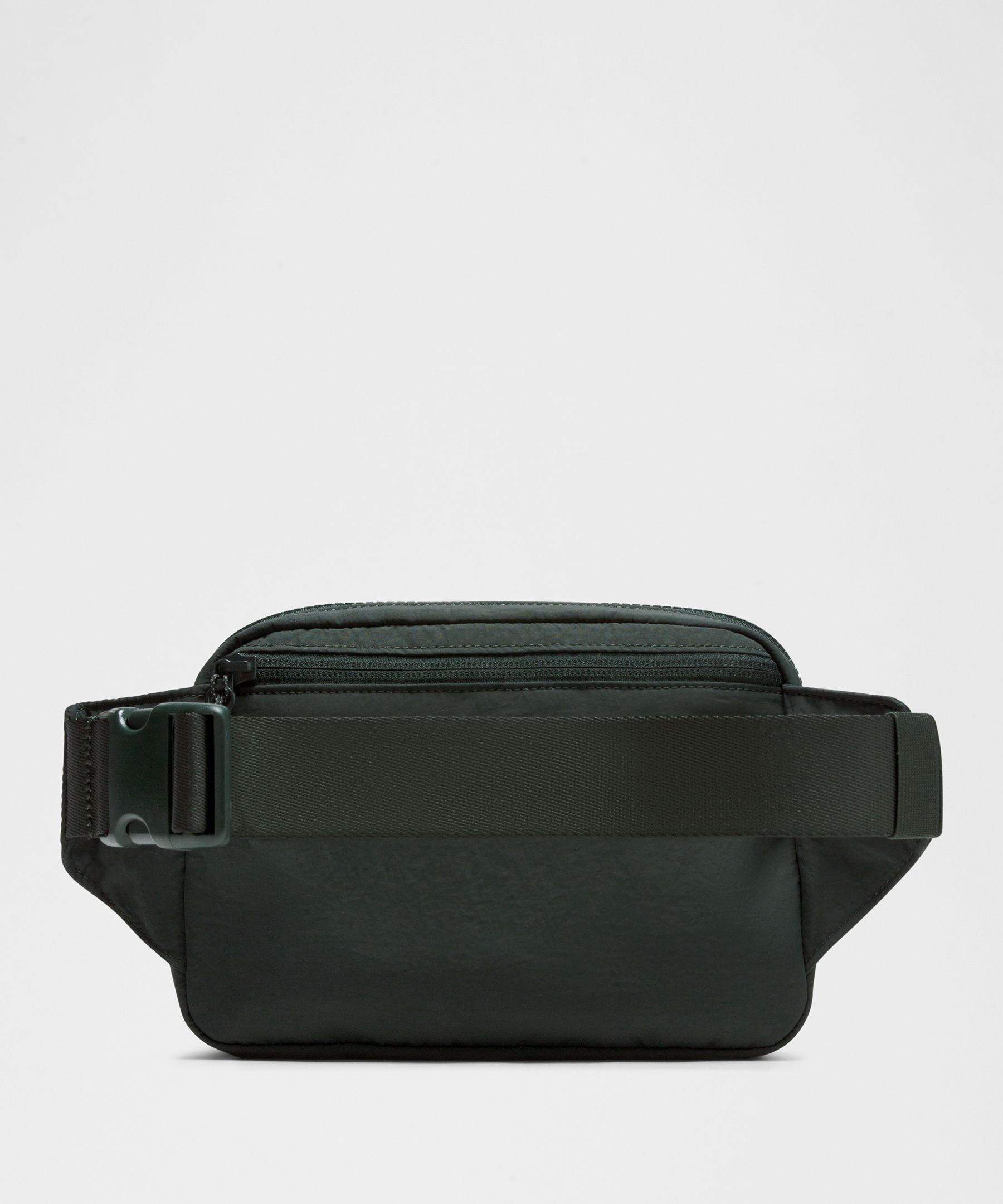 LULULEMON LULULEMON - EVERYWHERE BELT BAG LARGE WITH LONG STRAP 2L - RAINFOREST GREEN 