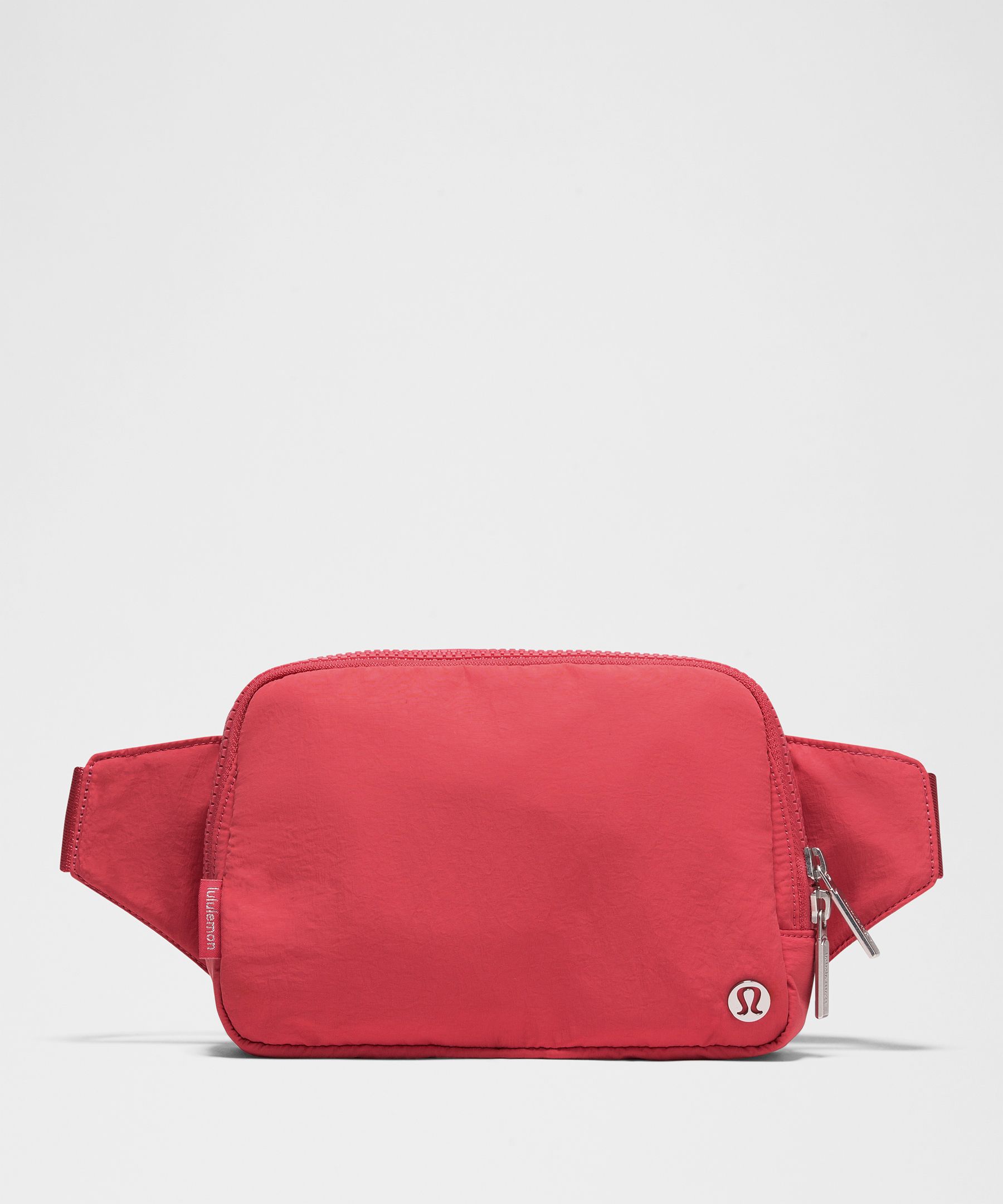 Everywhere Belt Bag Large with Long Strap 2L - Red