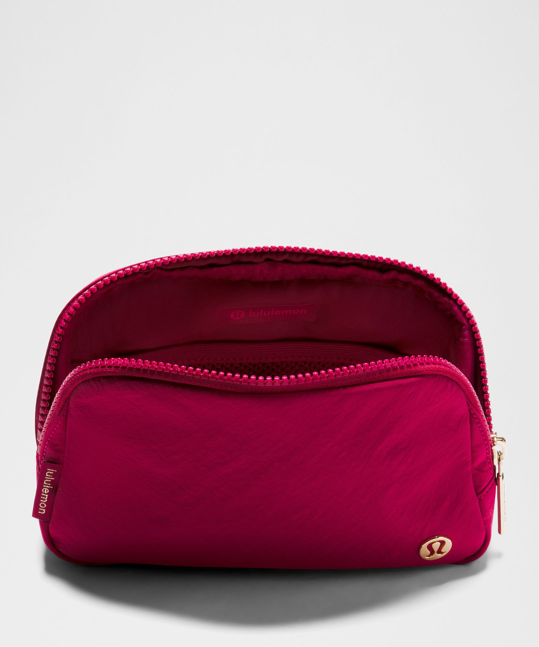 Everywhere Belt Bag with Long Strap 1L