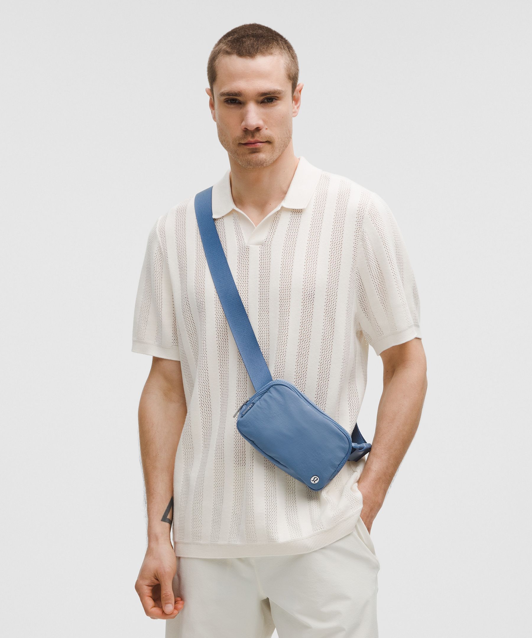 LULULEMON LULULEMON - EVERYWHERE BELT BAG WITH LONG STRAP 1L - BLUE/WASHED DENIM 