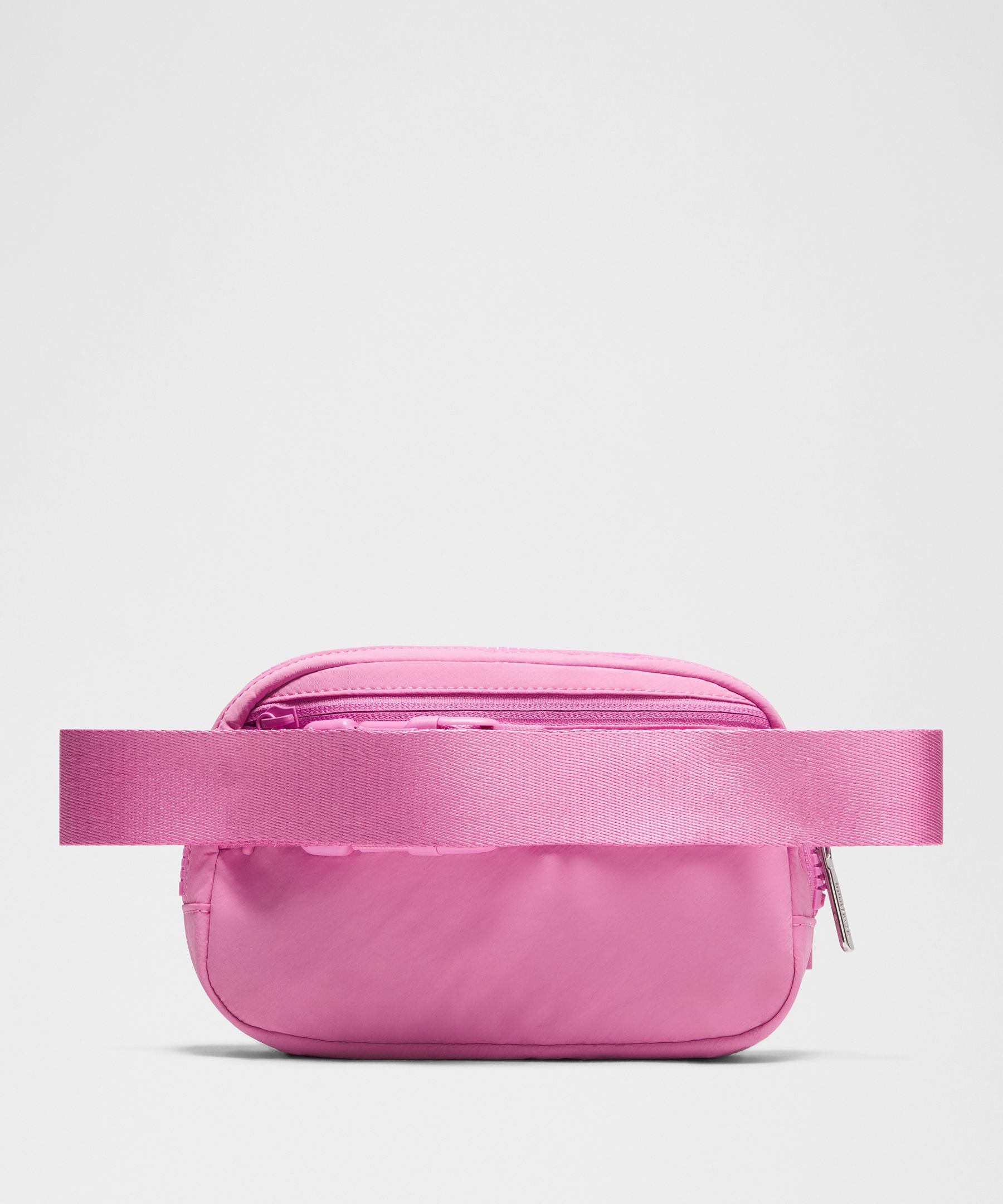 Everywhere Belt Bag with Long Strap 1L