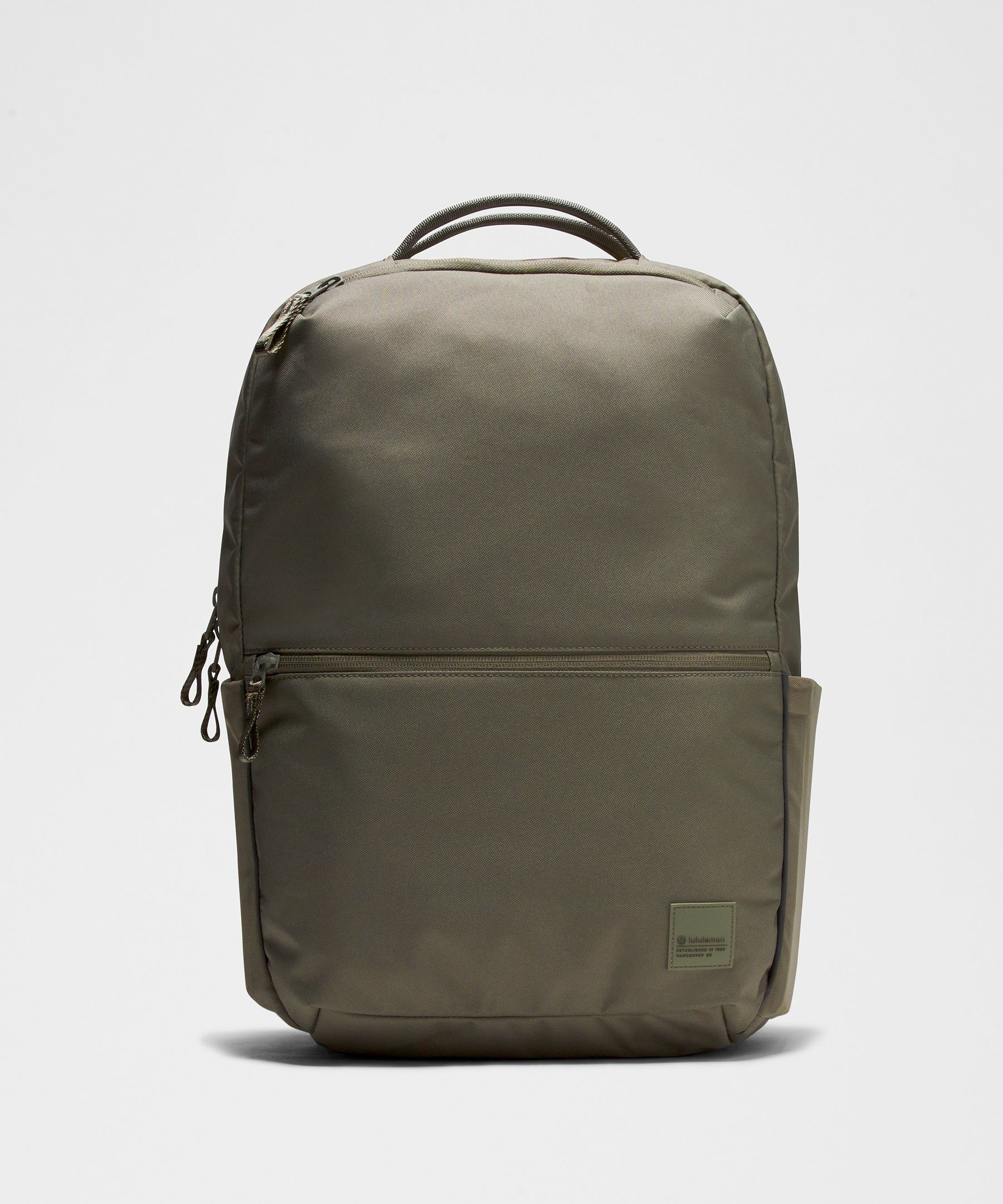 Double-Zip Backpack 22L - Green,Olive