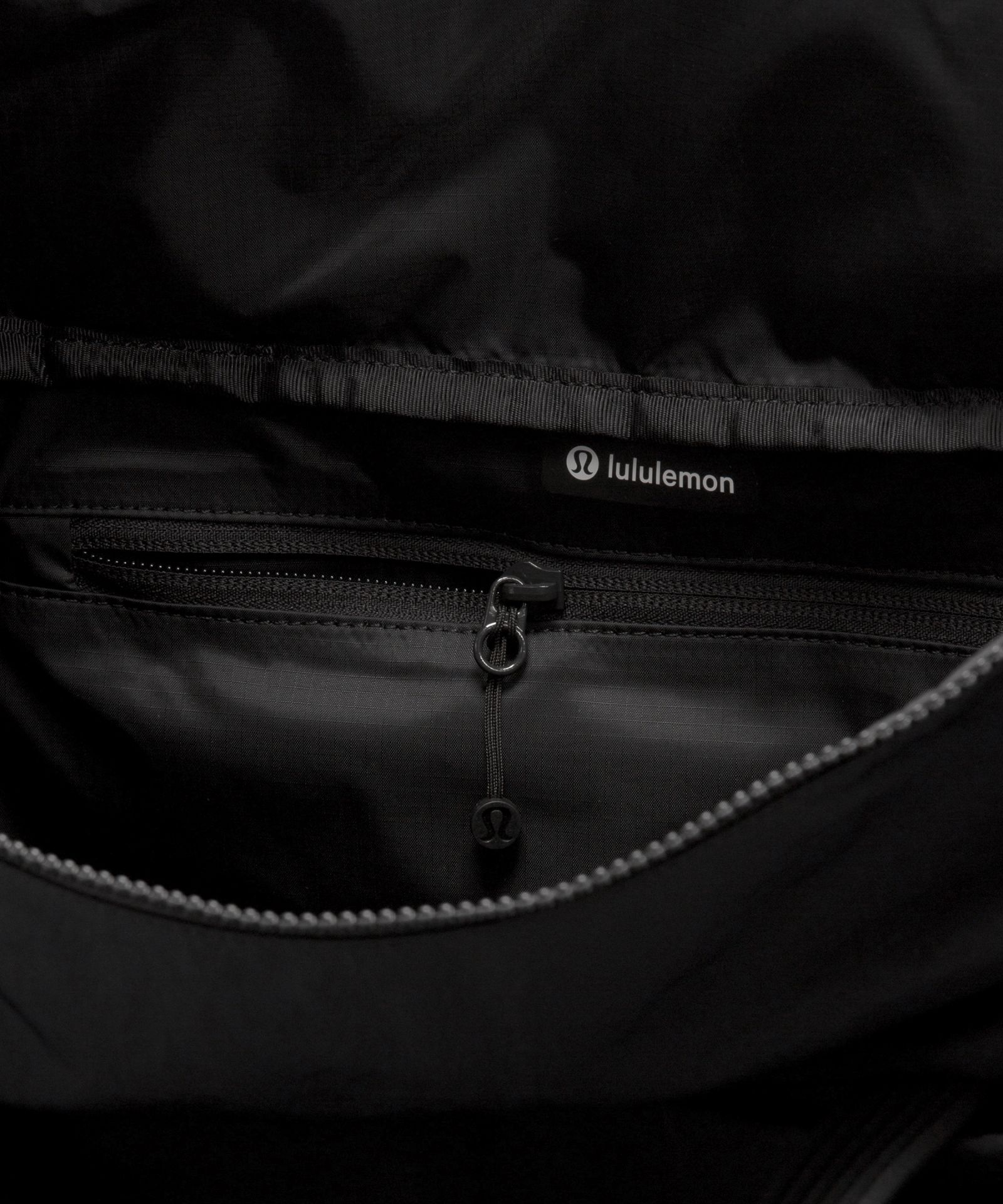 Спортивная сумка Lululemon 3-in-1 Gym Duffle 30 л — фото 5