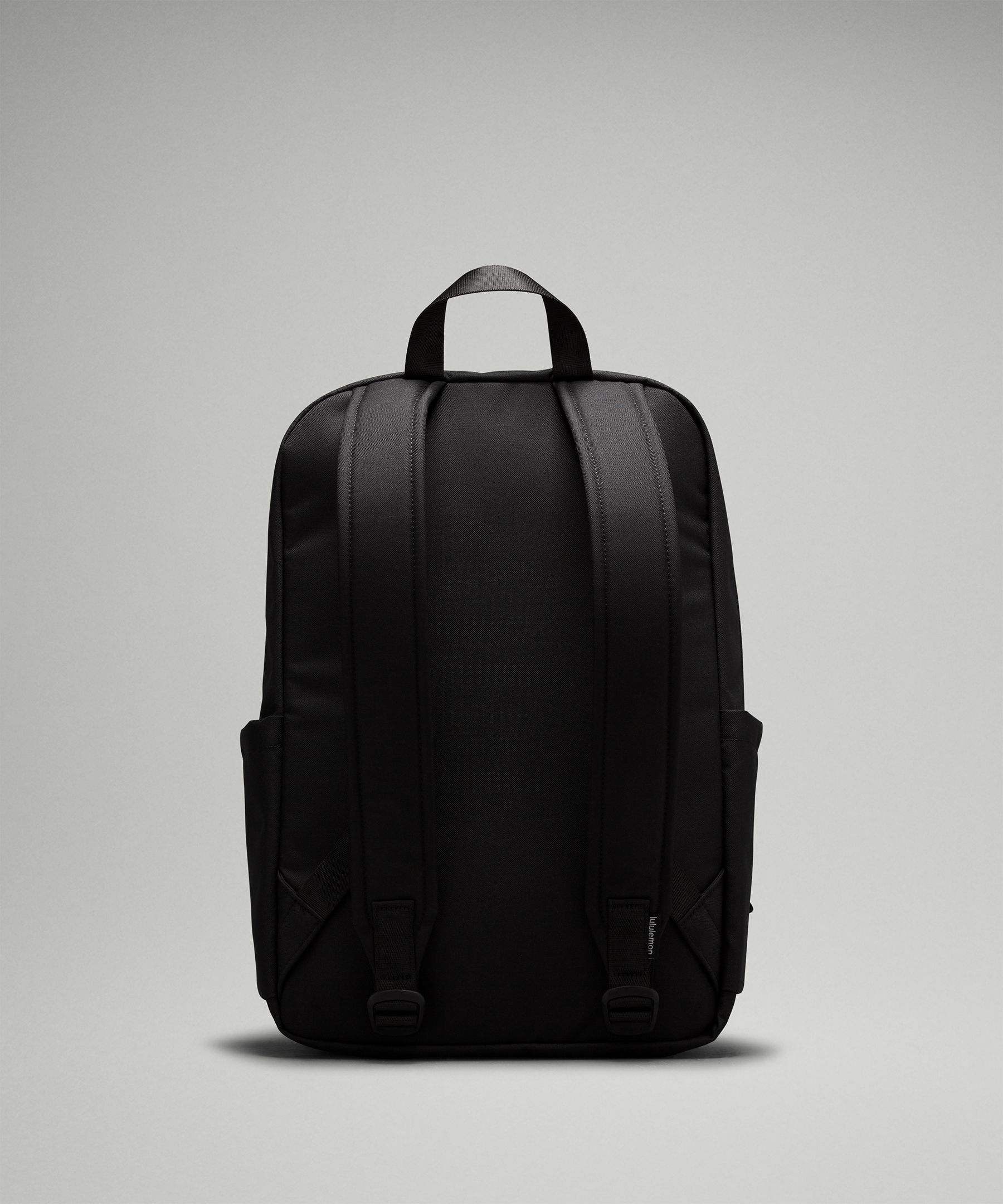 弦 ルルレモン ハイキングバックパック HikingBackpack25L 弦 ルルレモン ハイキングバックパック HikingBackpack25L