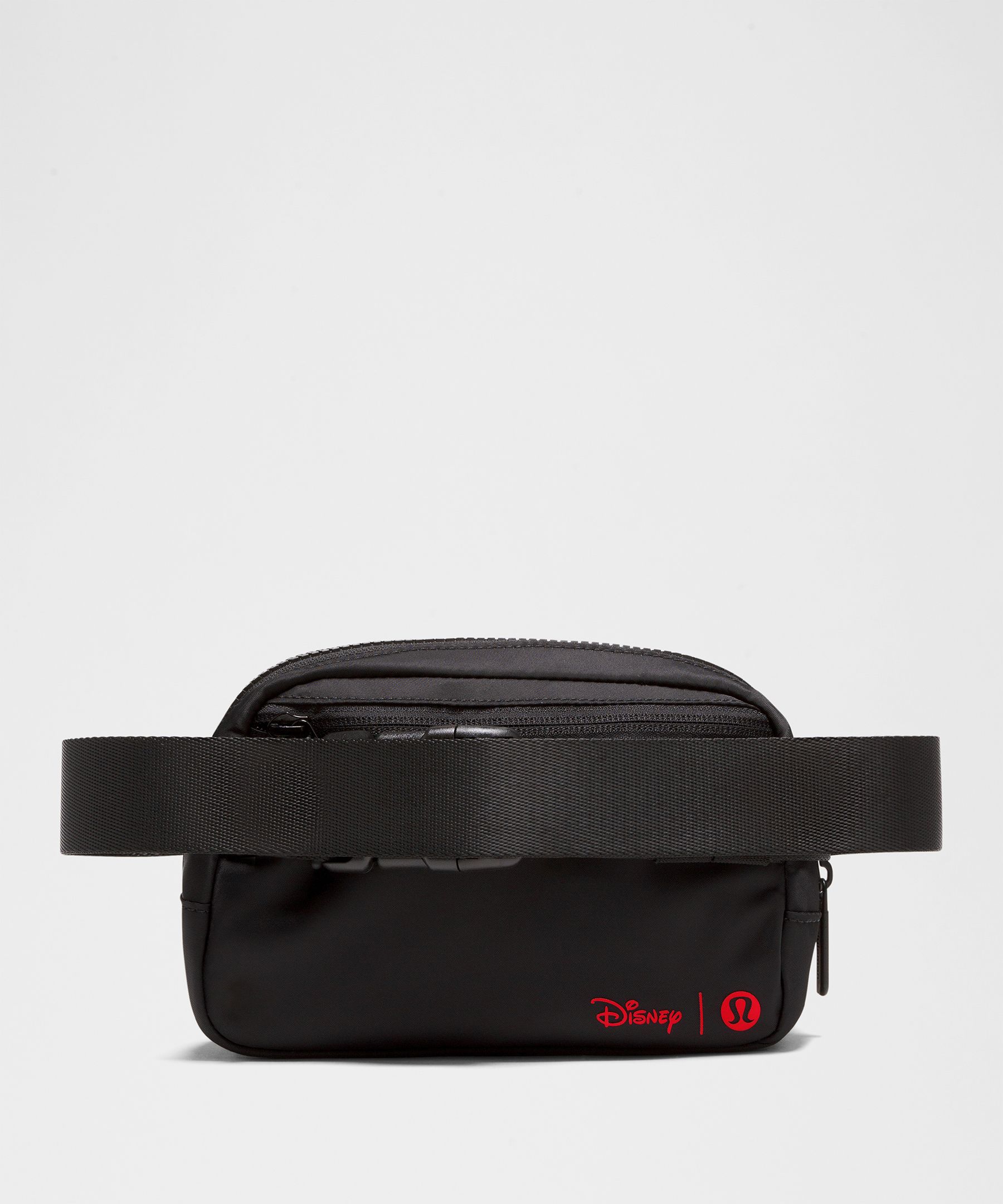 Disney x lululemon *Everywhere Belt Bag Long Strap 1L Mickey