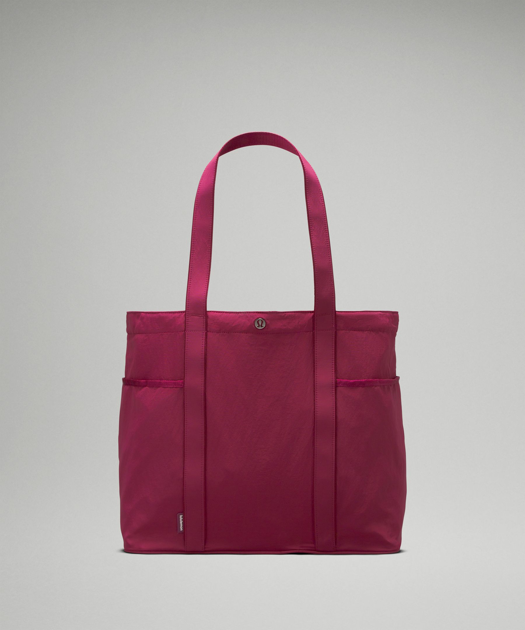 Lululemon Daily Multi-pocket Tote Bag 20l In Red
