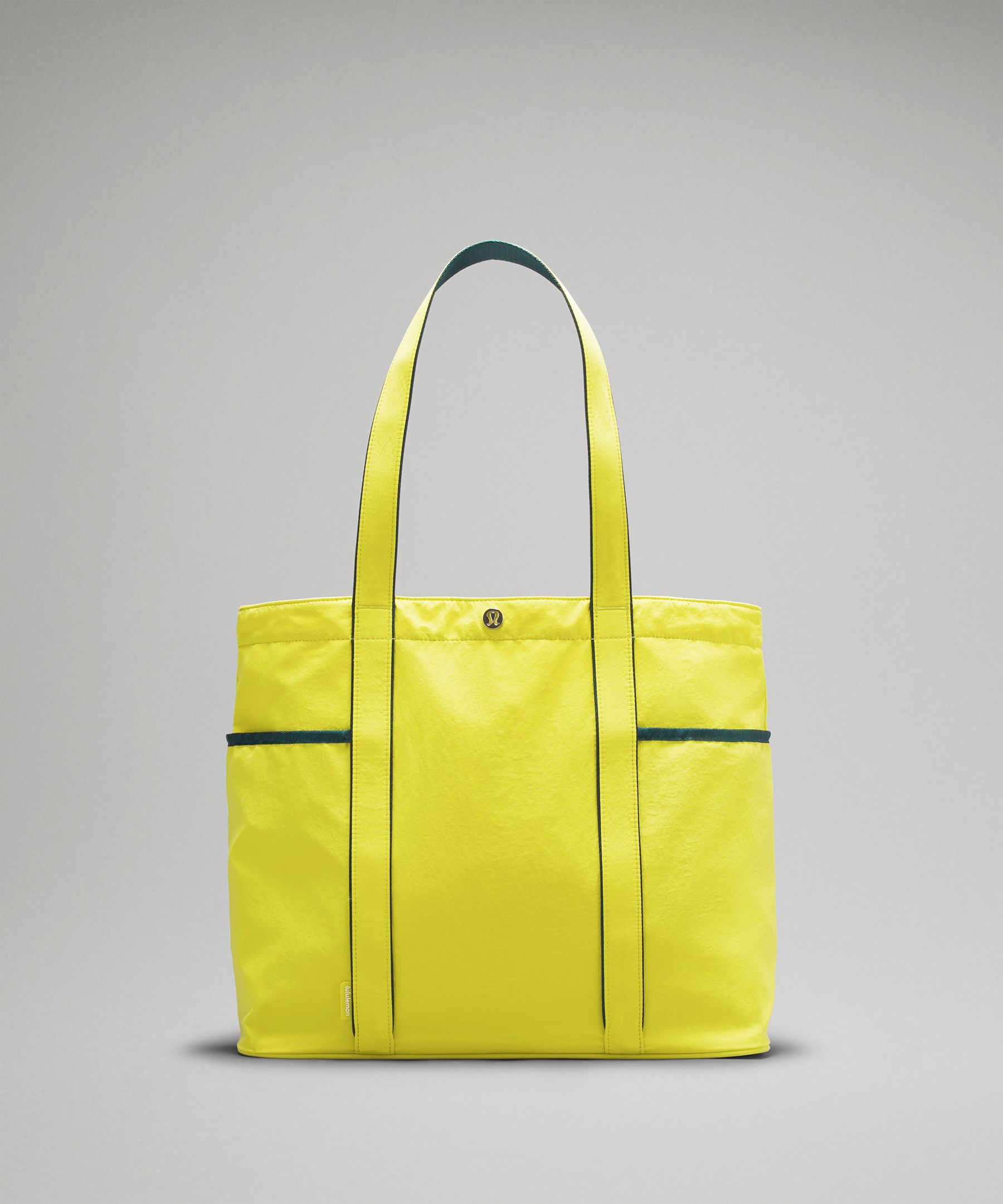 Daily Multi-Pocket Tote Bag 20L