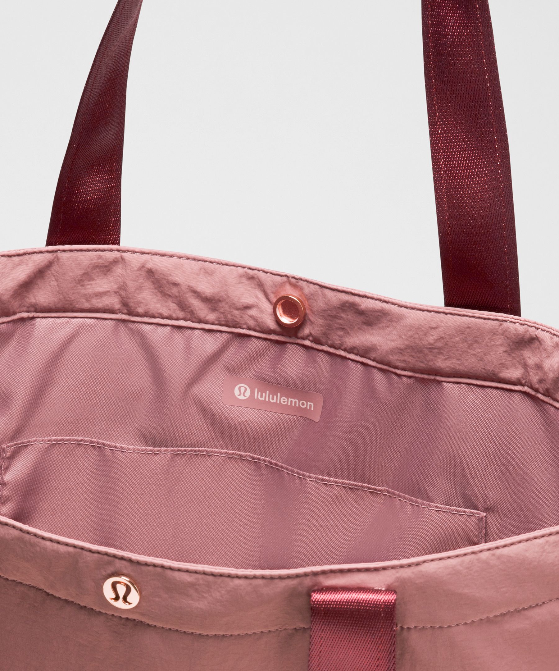 Lululemon Daily Multi-pocket Tote Bag 20l