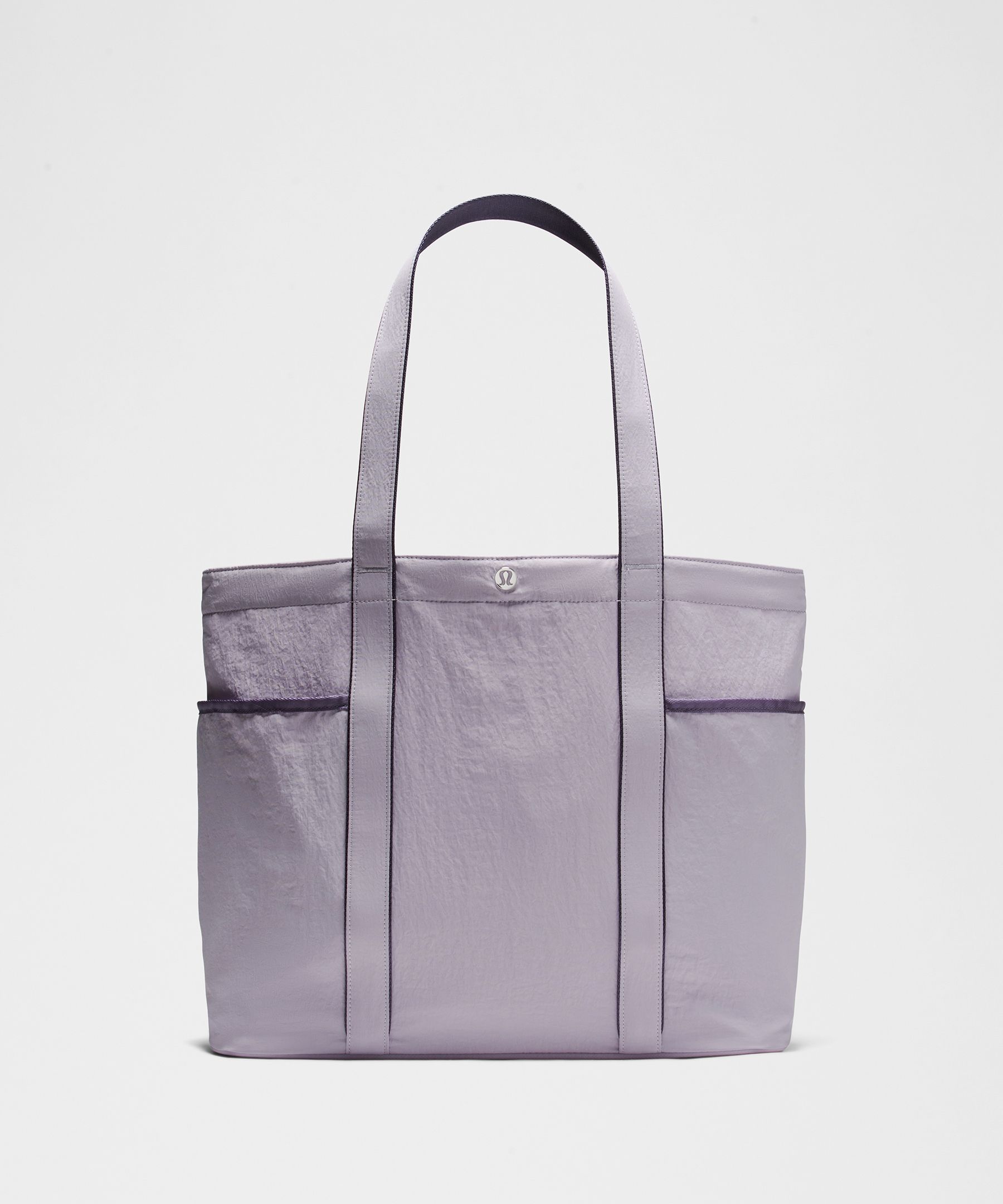 デイリーマルチポケット トートバッグ 20L | バッグ | Lululemon JP