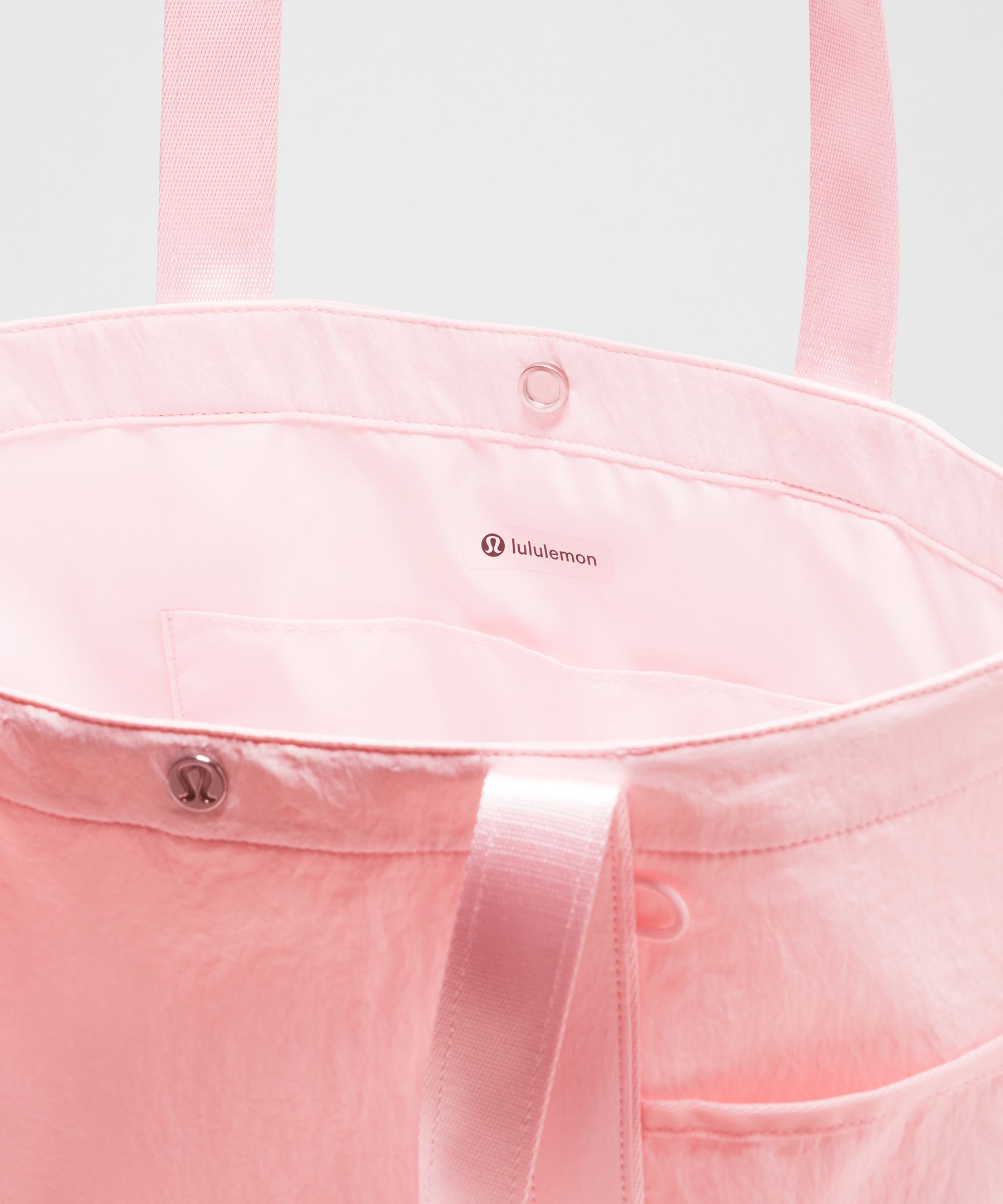 デイリーマルチポケット トートバッグ 20L