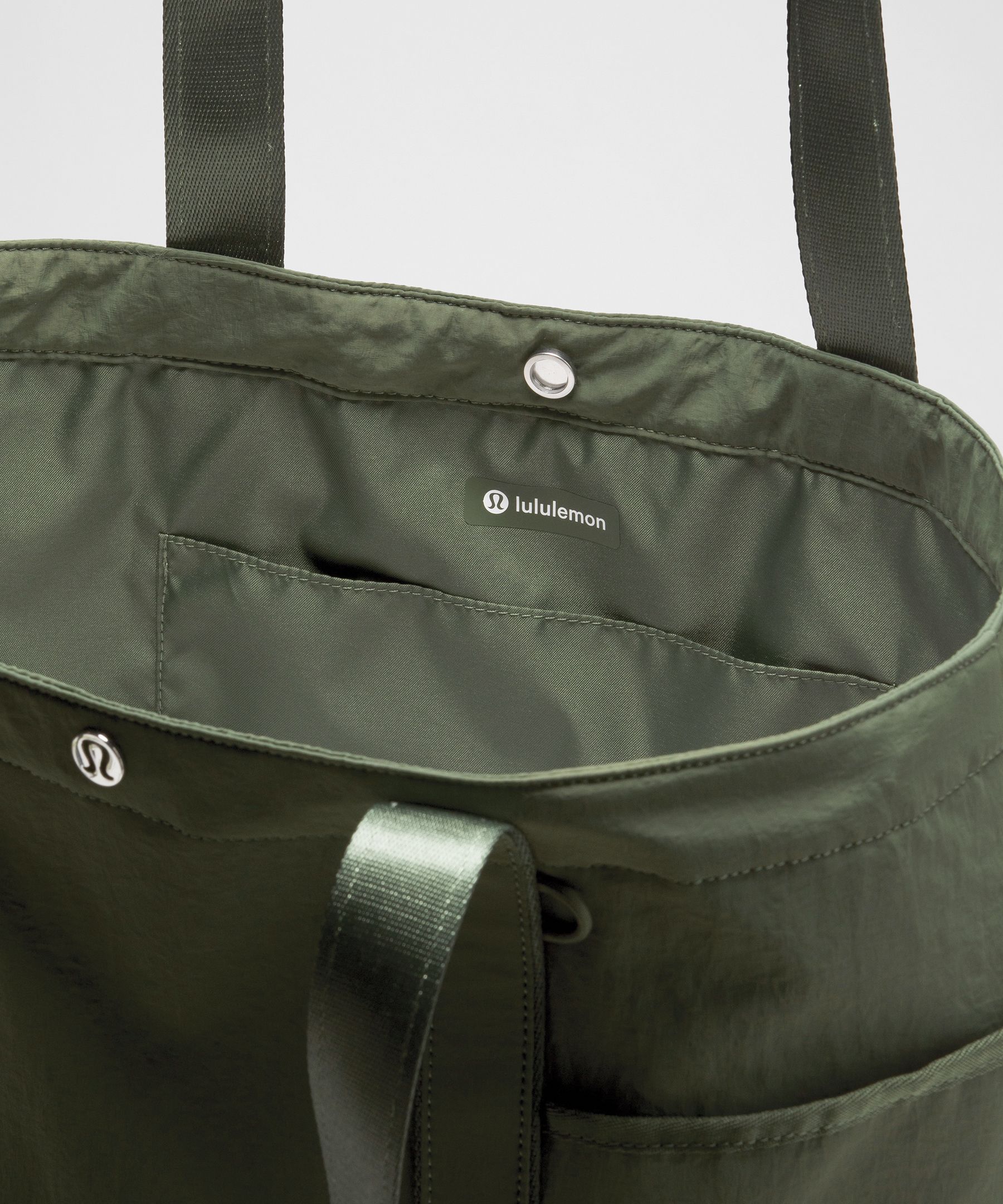 Tote bag Daily &agrave; poches multiples 20L