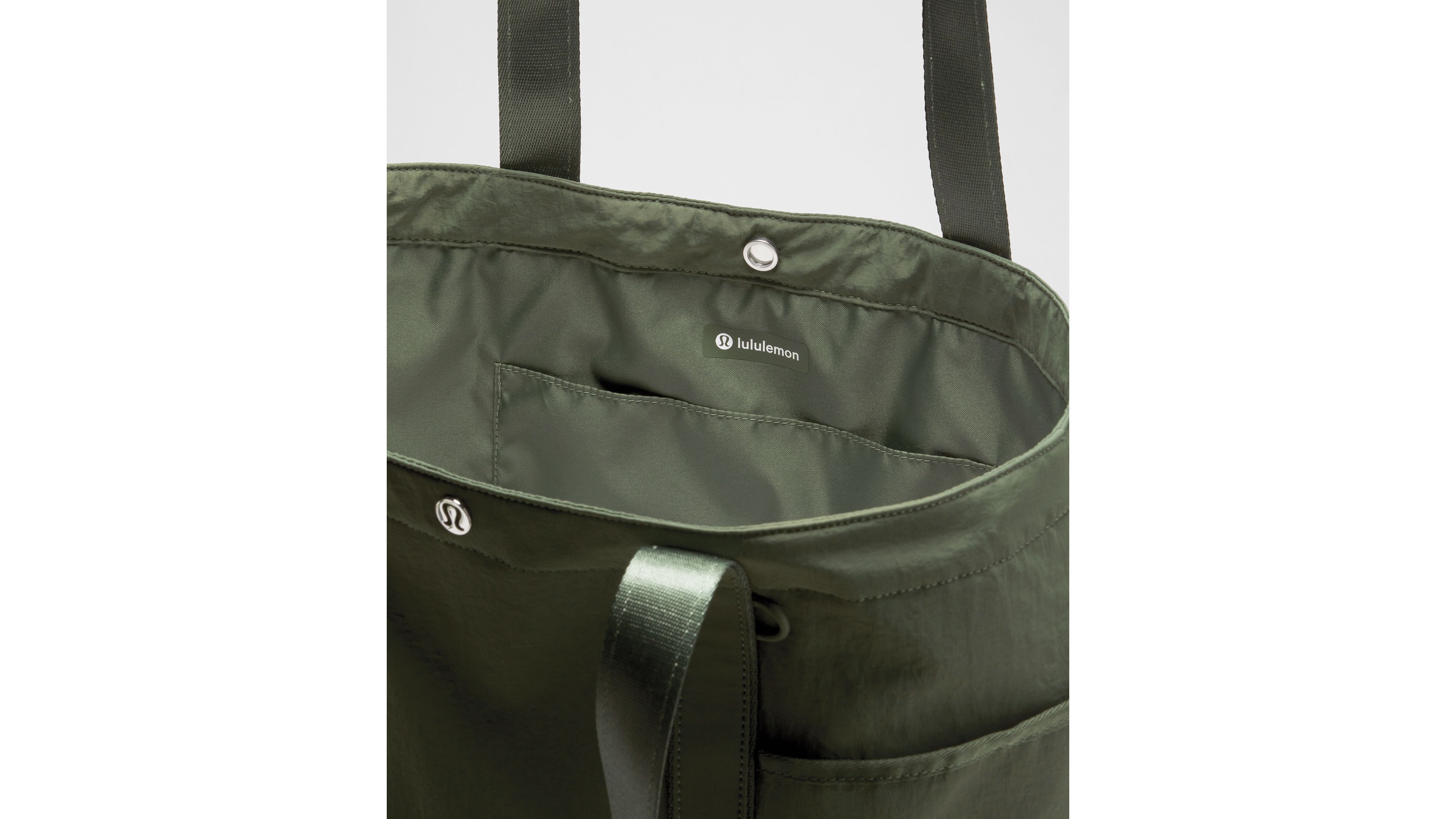 Daily Multi-Pocket Tote Bag 20L