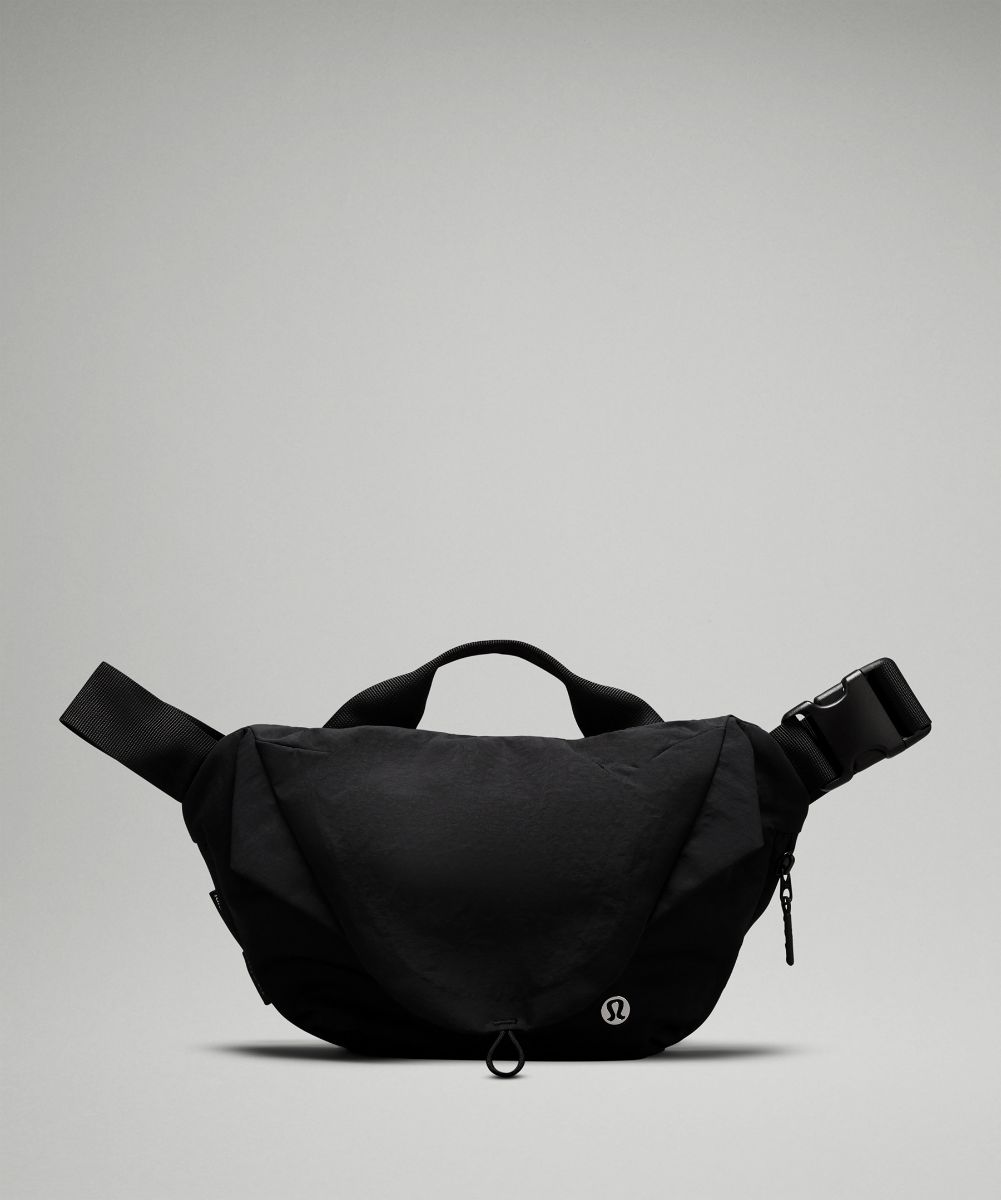 lululemon xl bag Lululemon Top-Handle Leather Alternative XL Belt Bag 2L SLNSH Collection Black