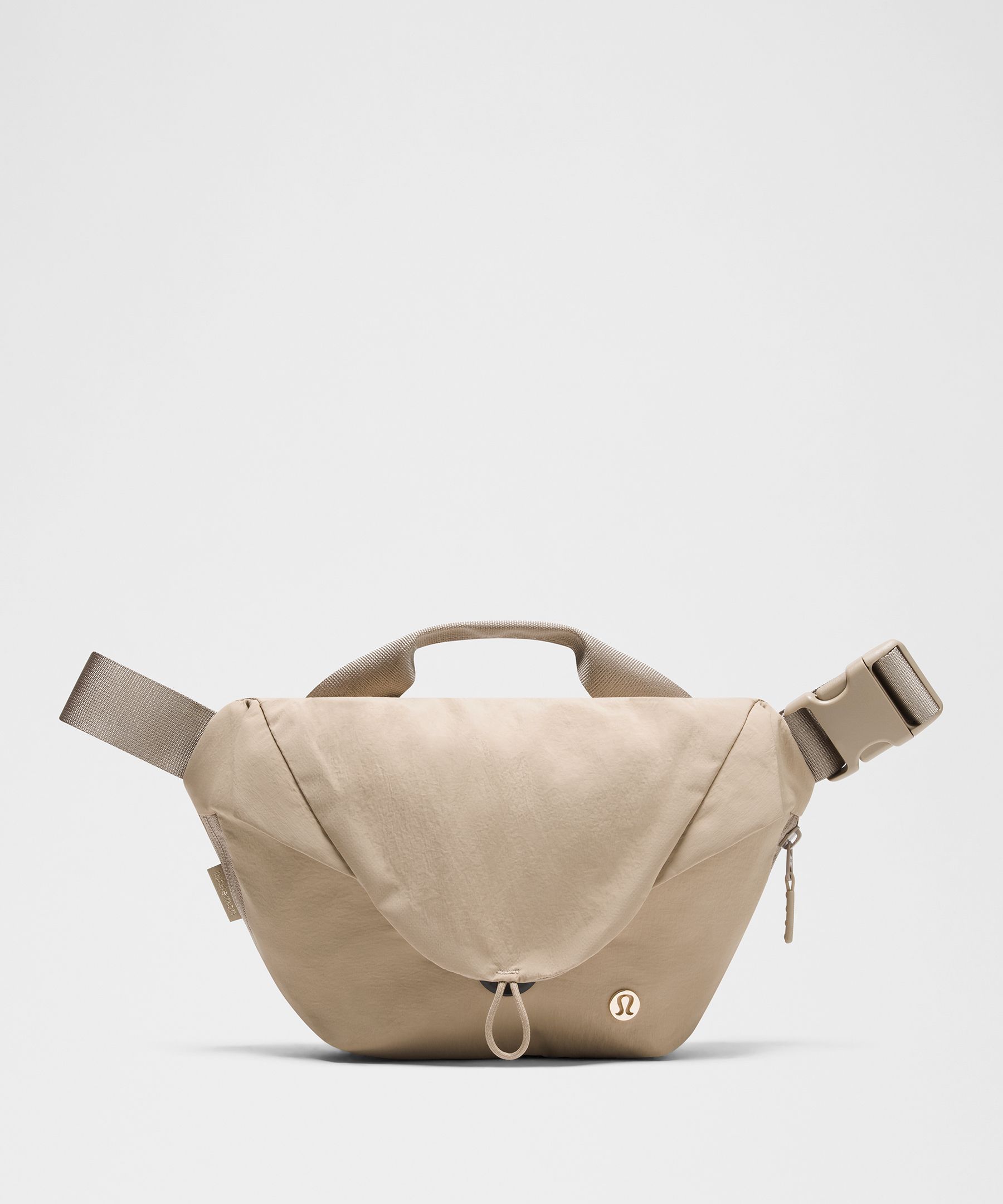 Sac bandouli&egrave;re incurv&eacute; 3L