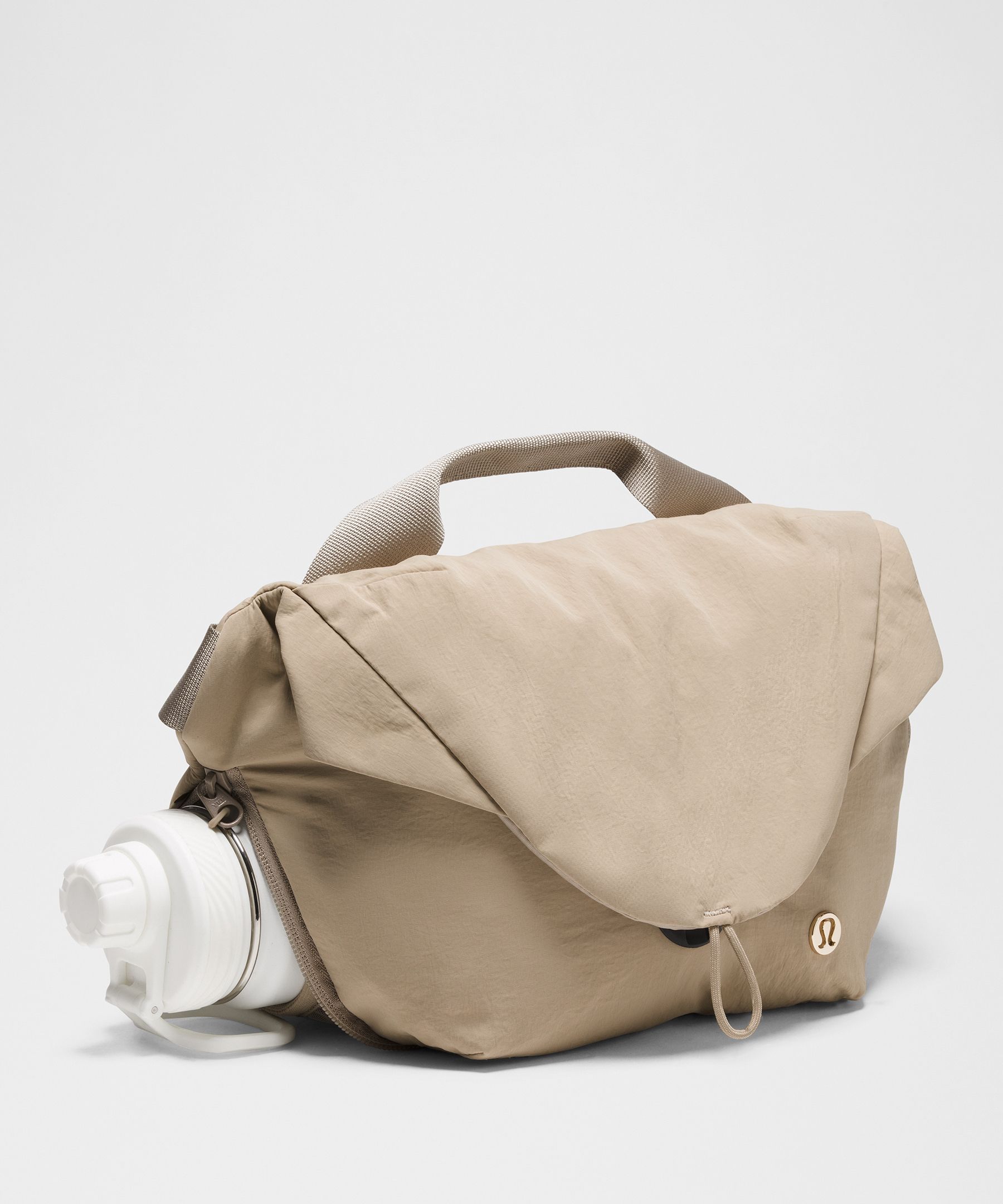 Sac bandouli&egrave;re incurv&eacute; 3L