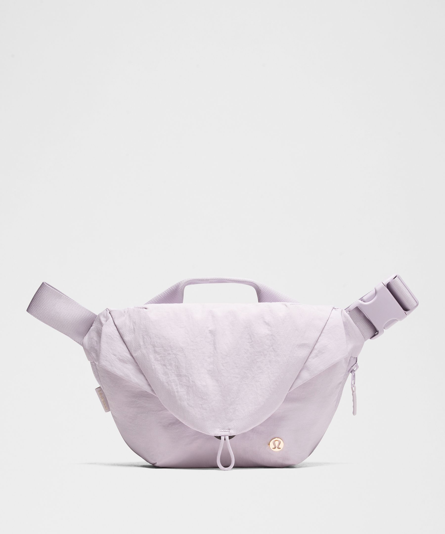 lululemon – Curved Crossbody Bag 3L – Color Purple
