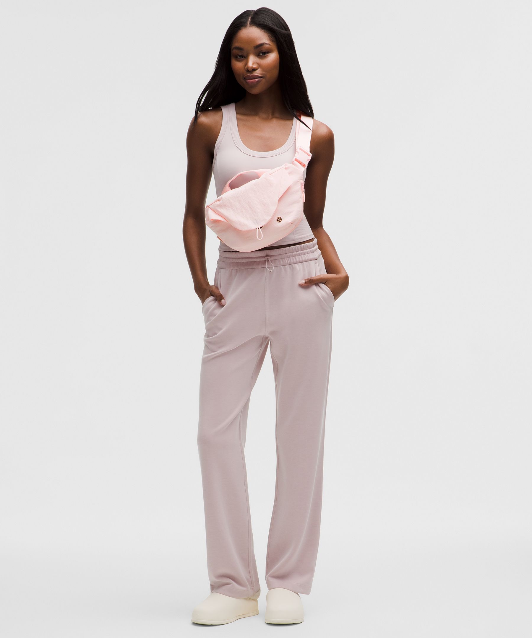 カーブ クロスボディバッグ 3L | バッグ | Lululemon JP