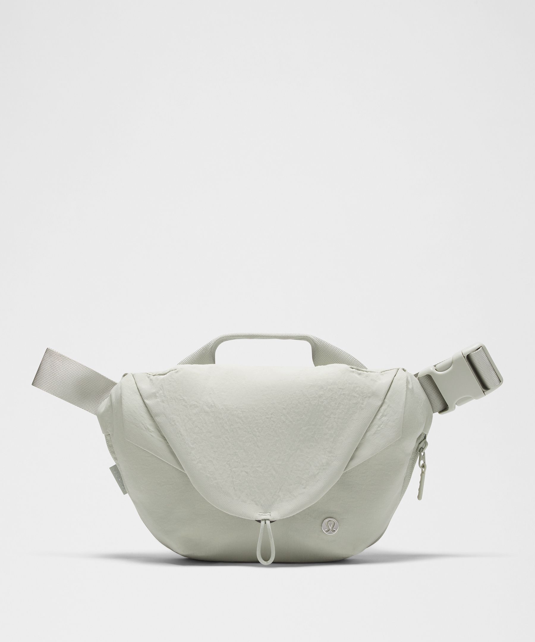 lululemon – Curved Crossbody Bag 3L – Color Grey