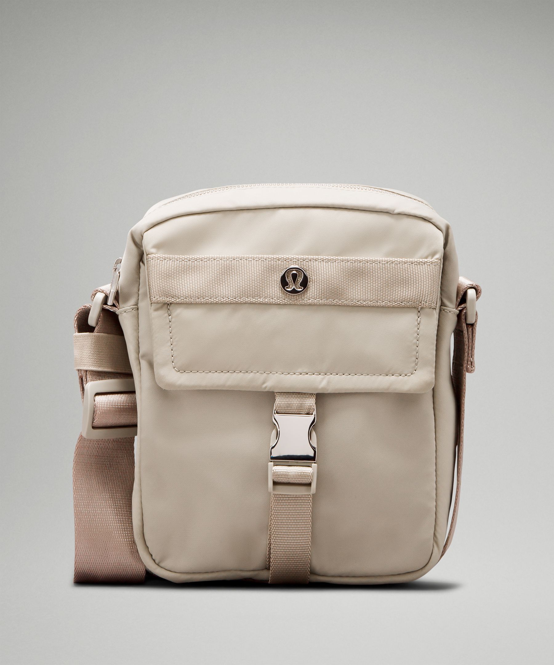 Lululemon crossbody bag discount sale