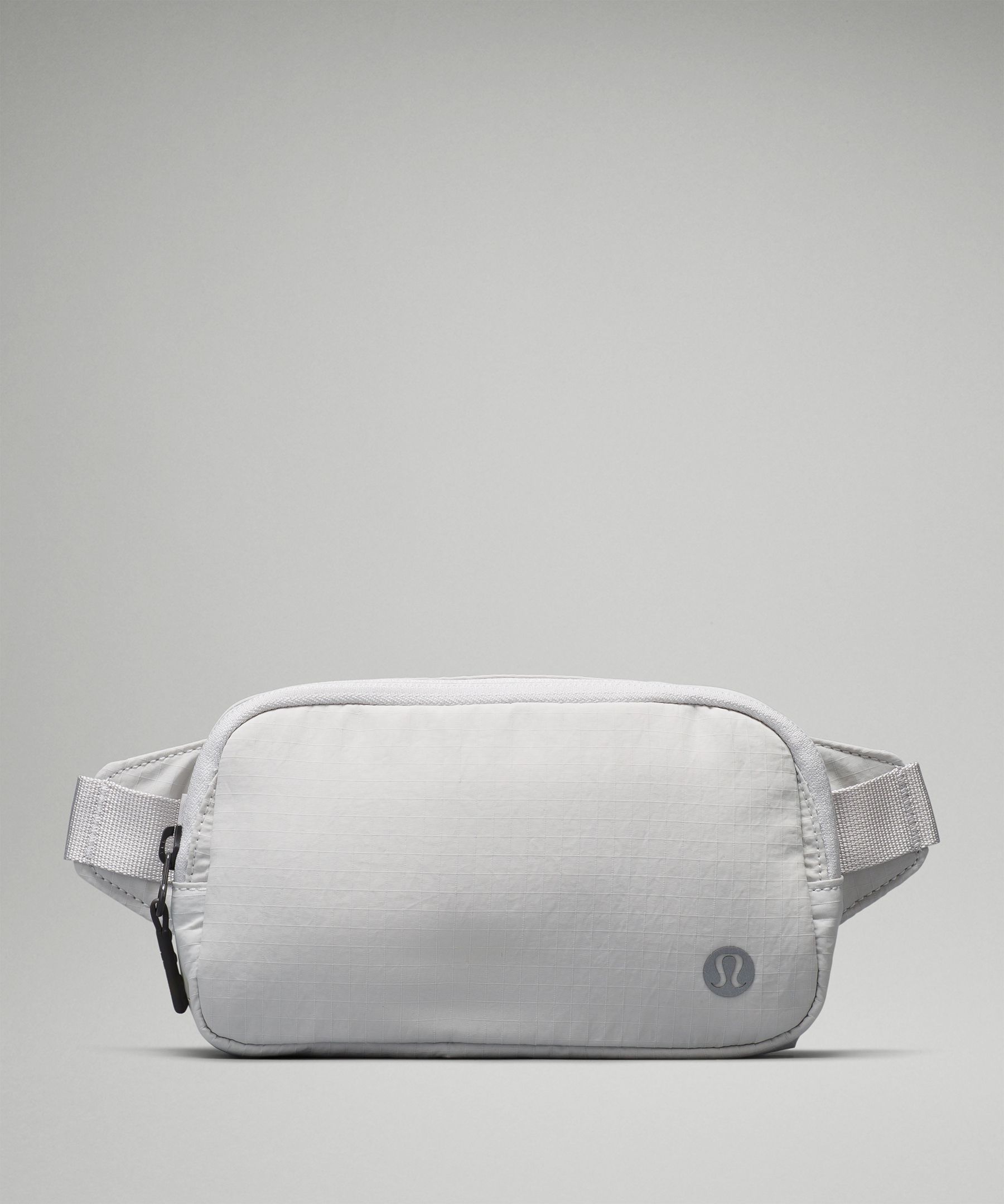 Lululemon Everywhere Belt Bag Mini Ripstop In White