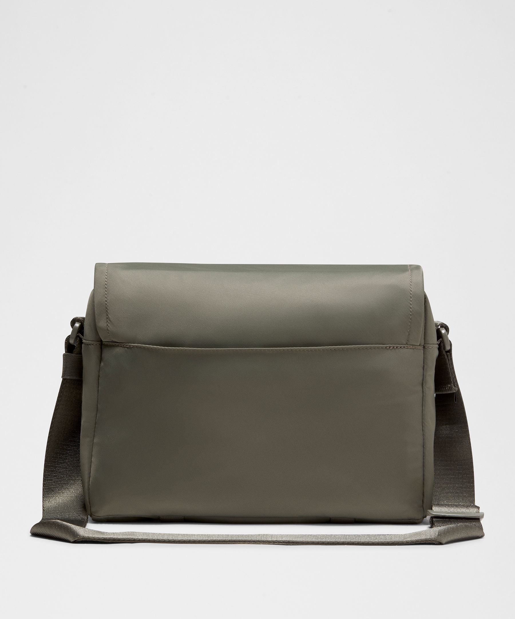 Lululemon Wunderlust Messenger Bag 6.5l