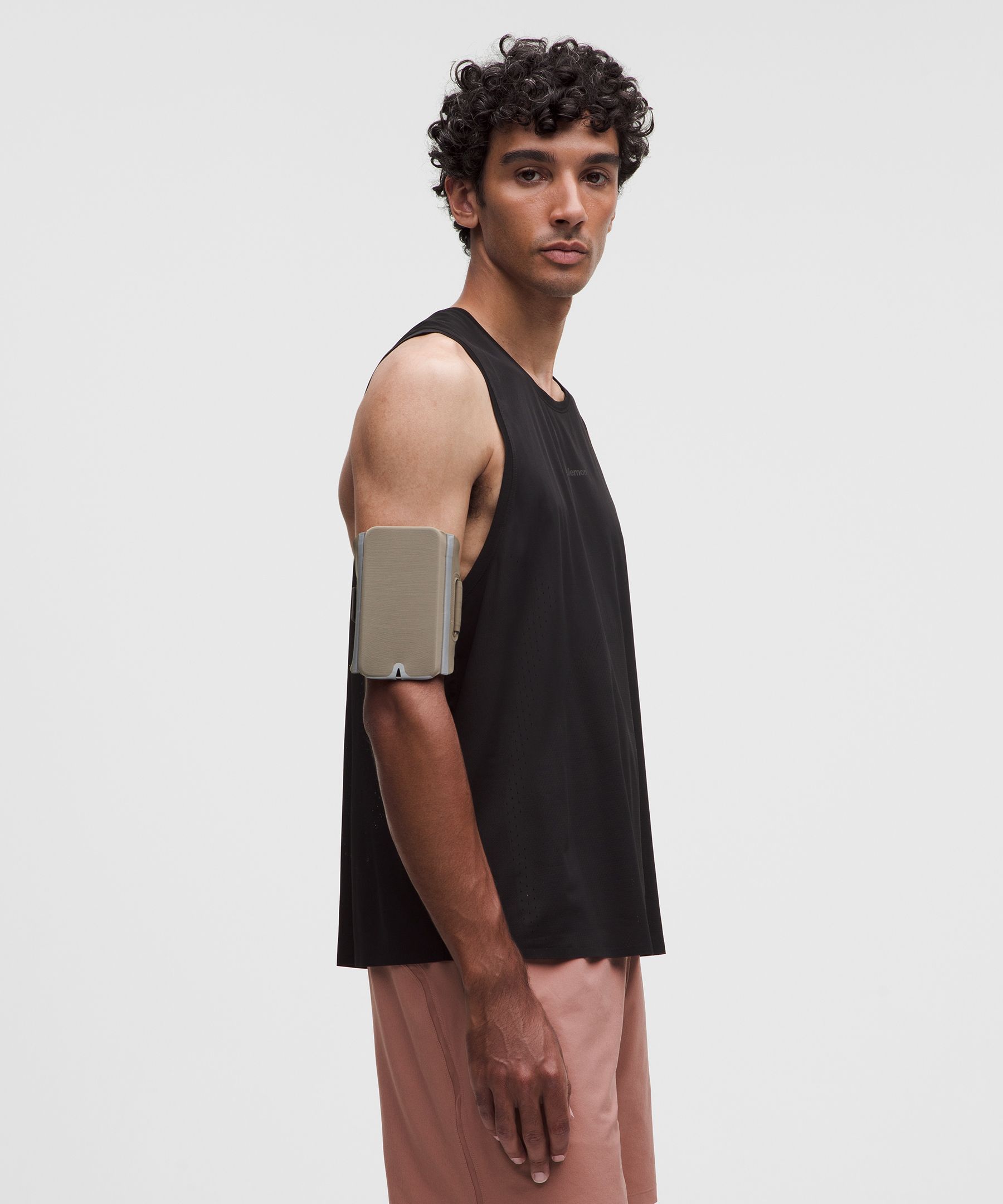 Fast and Free Running Armband