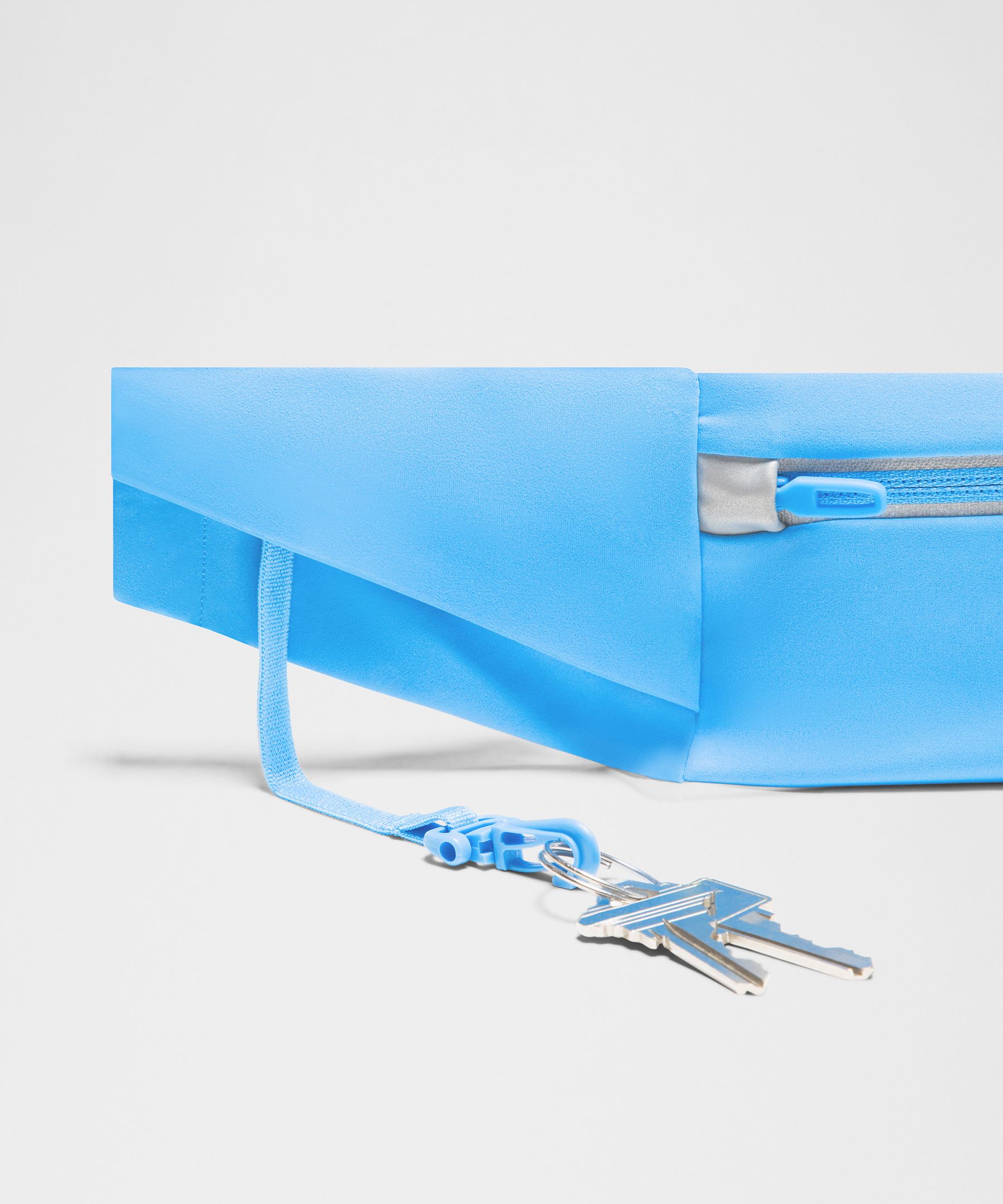 Fast and Free Running Belt