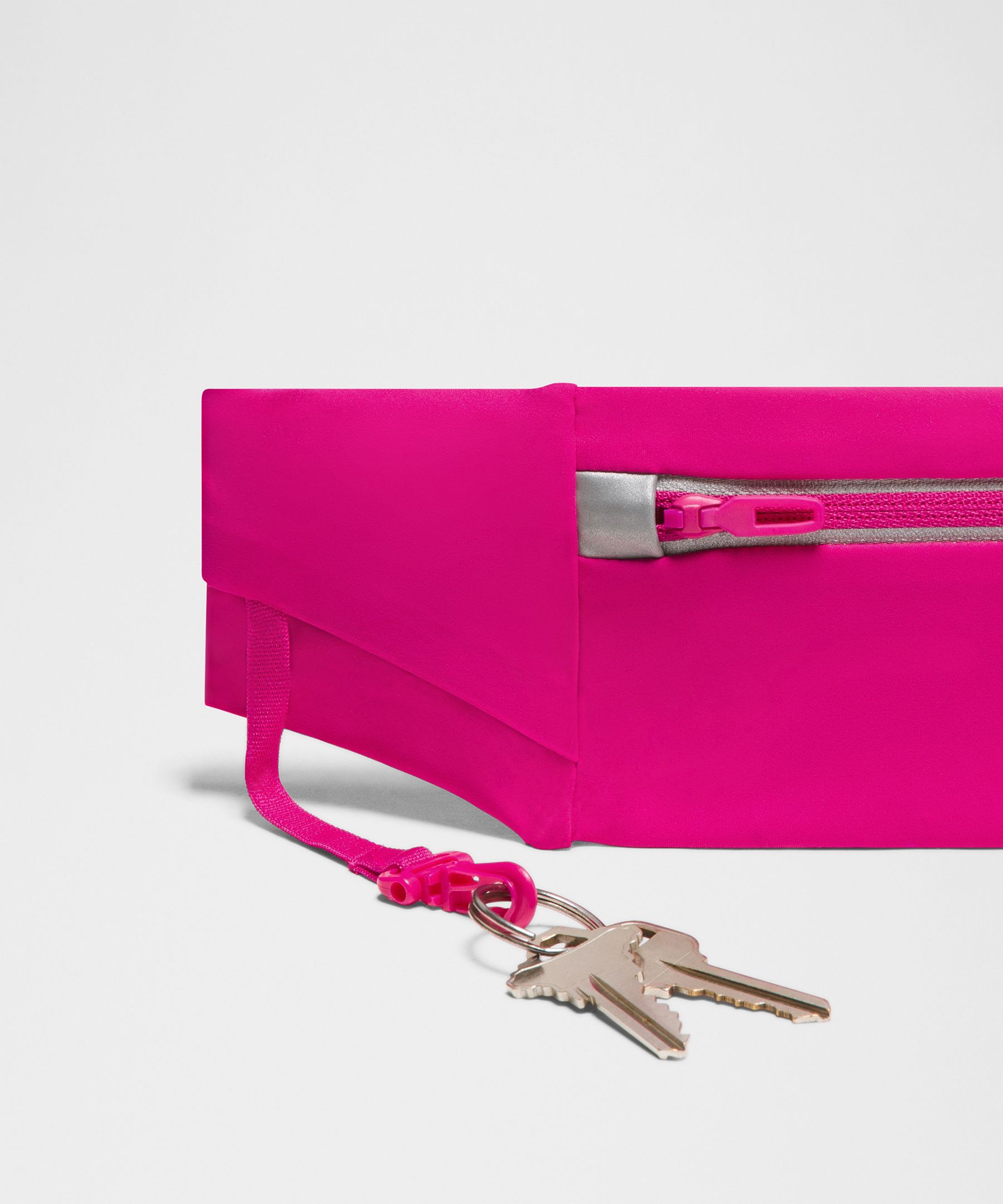 Fast and Free Running Belt
