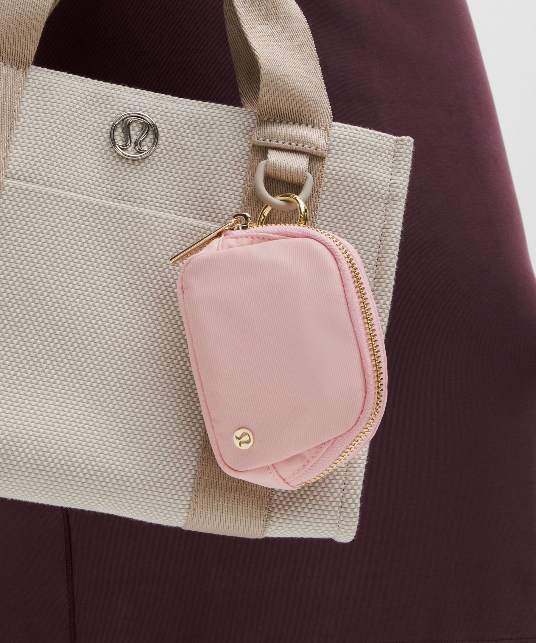 Lululemon - Everywhere Belt Bag Nano - Pink Haze