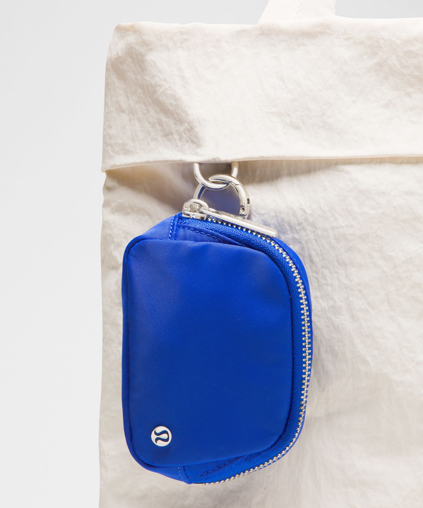Поясная сумка Lululemon Everywhere Nano — фото 2