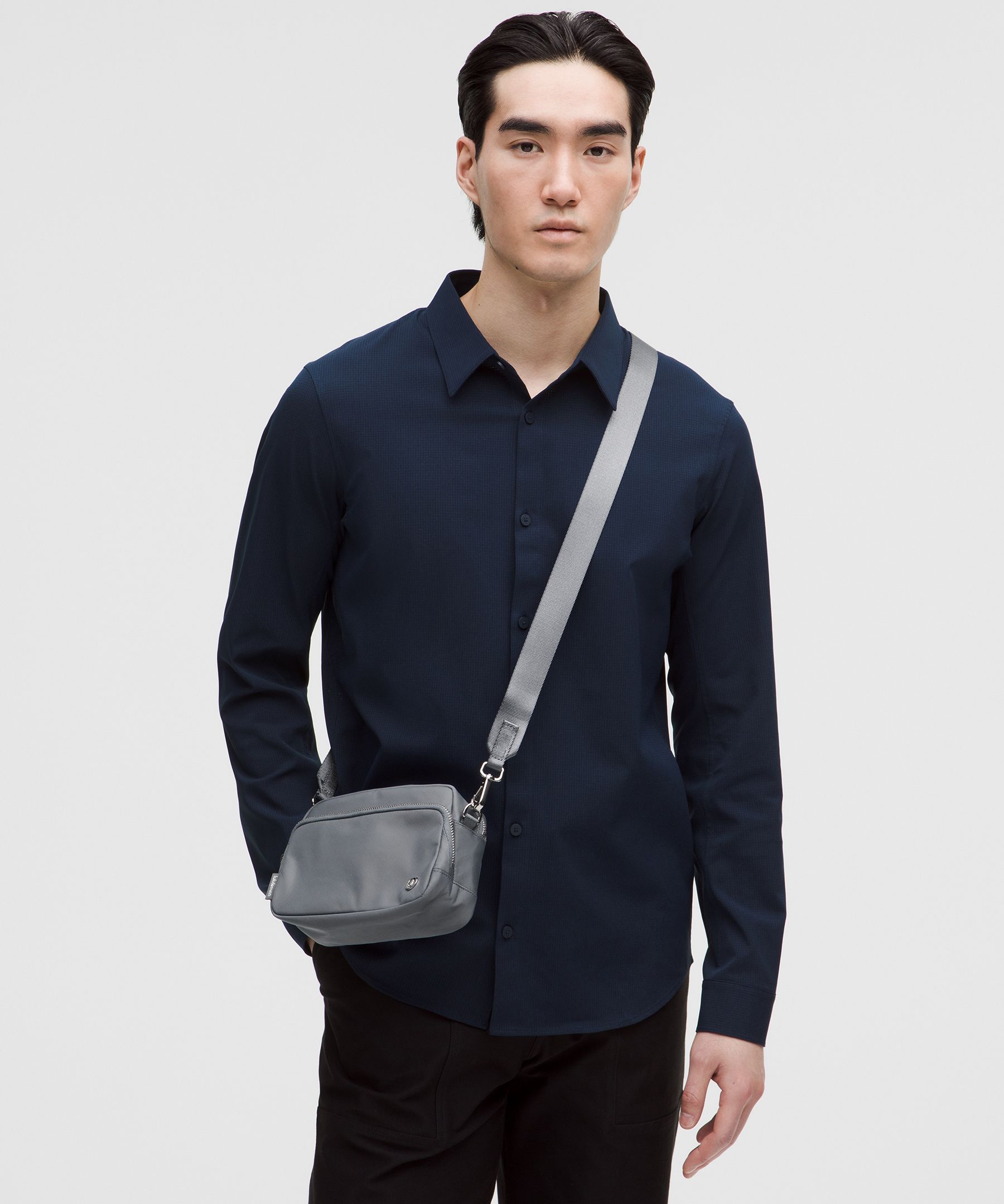 LULULEMON LULULEMON - EVERYWHERE CROSSBODY BAG 2L  - GREY,NEUTRAL/SOLAR GREY/SILVER 
