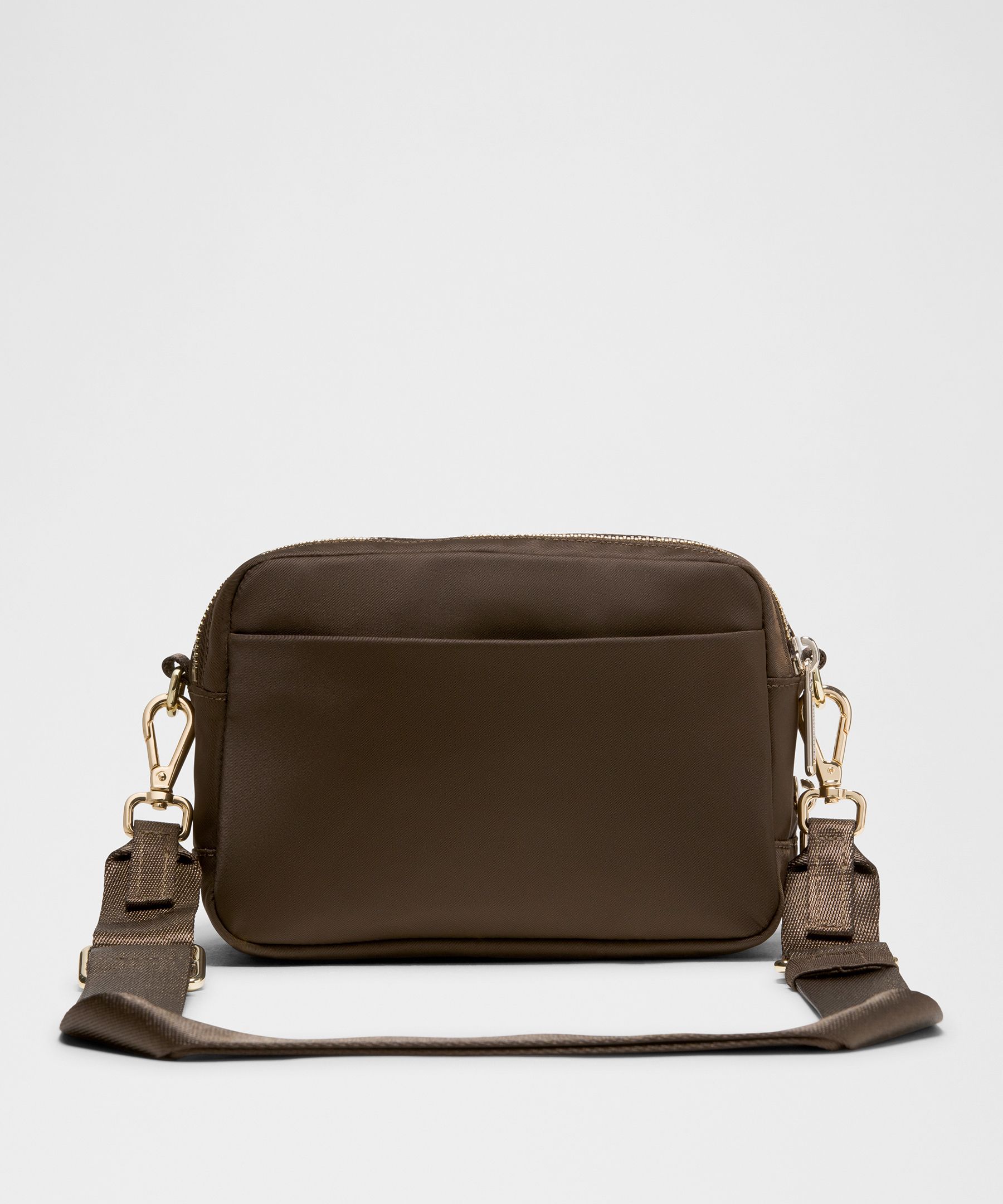 Lulu small beigeショルダーバッグMB510-091 Everywhere Crossbody Bag 2L *Metal Hardware | Men's Bags,Purses