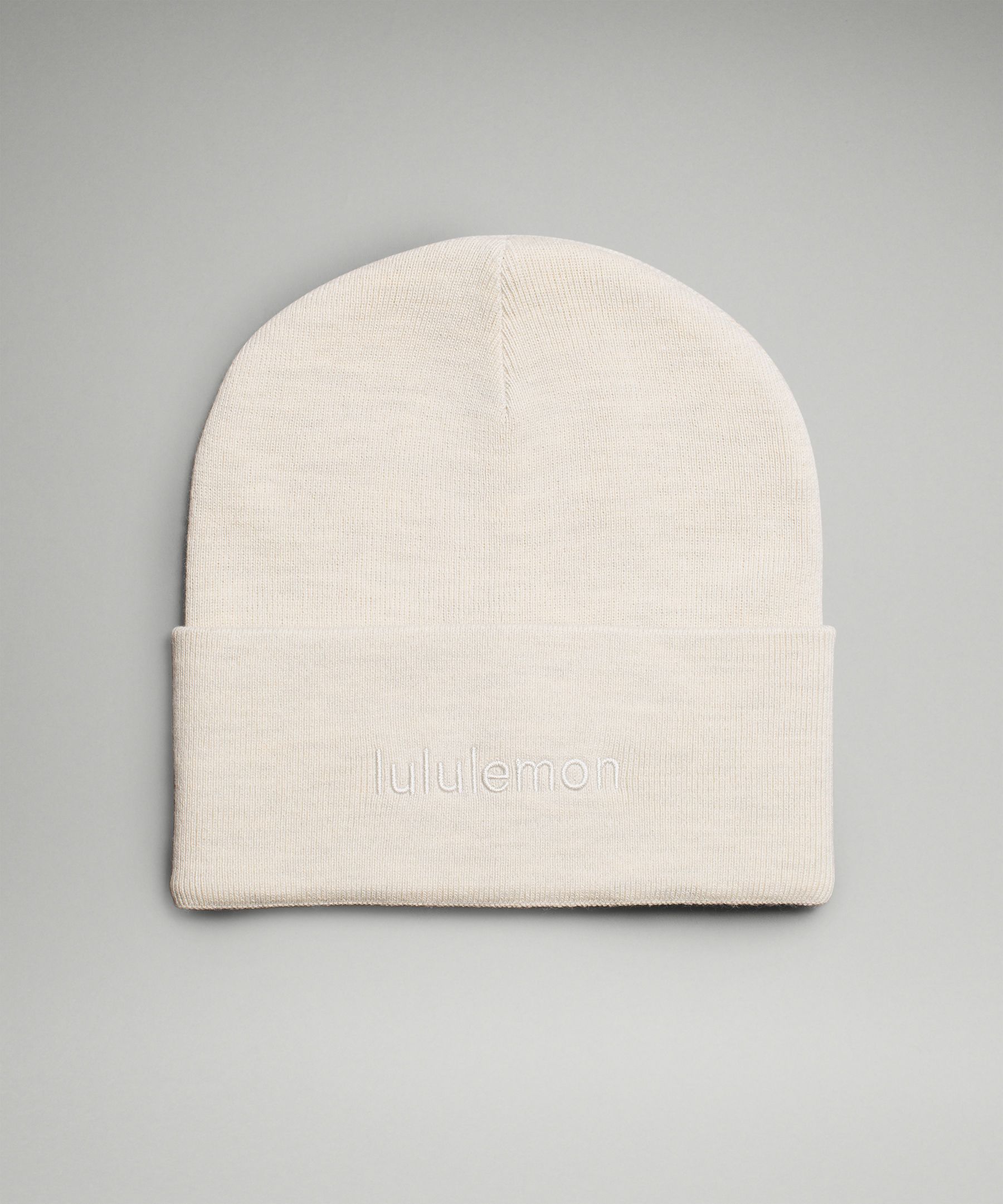 lululemon – Warm Revelation Beanie Hat Wordmark – Color White