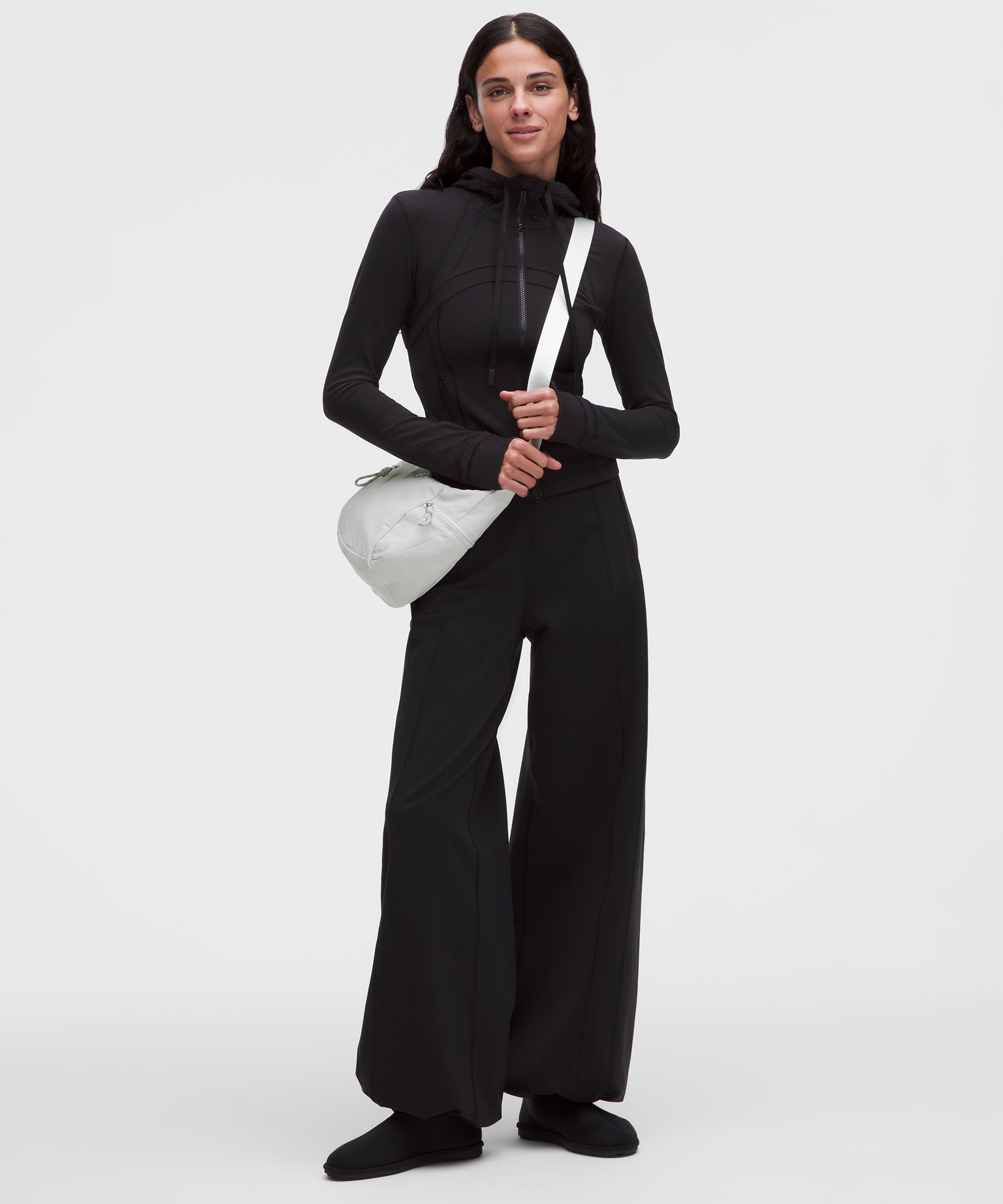 Slouchy Sling Bag 6L