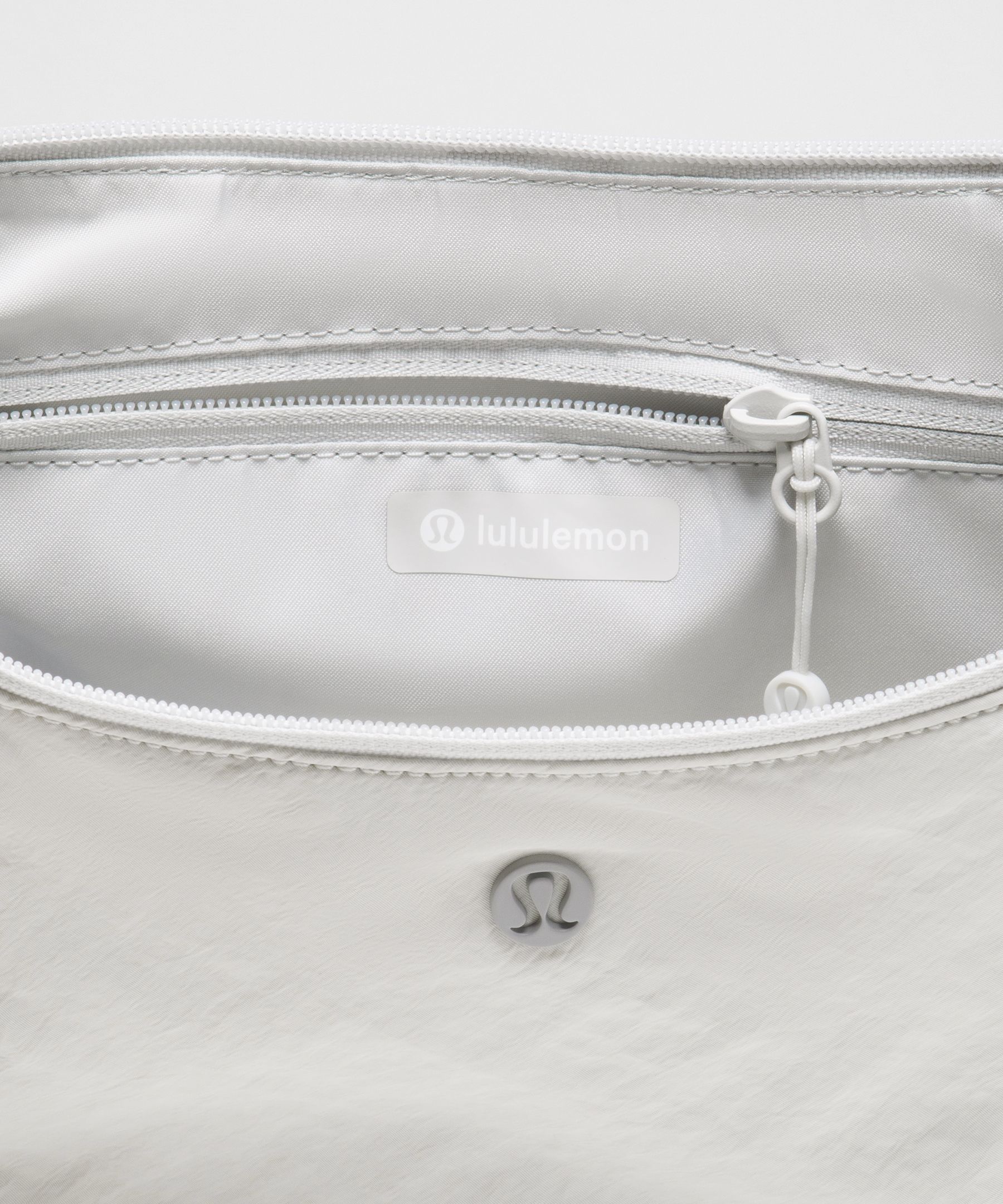 Sac &agrave; bandouli&egrave;re souple 6 L