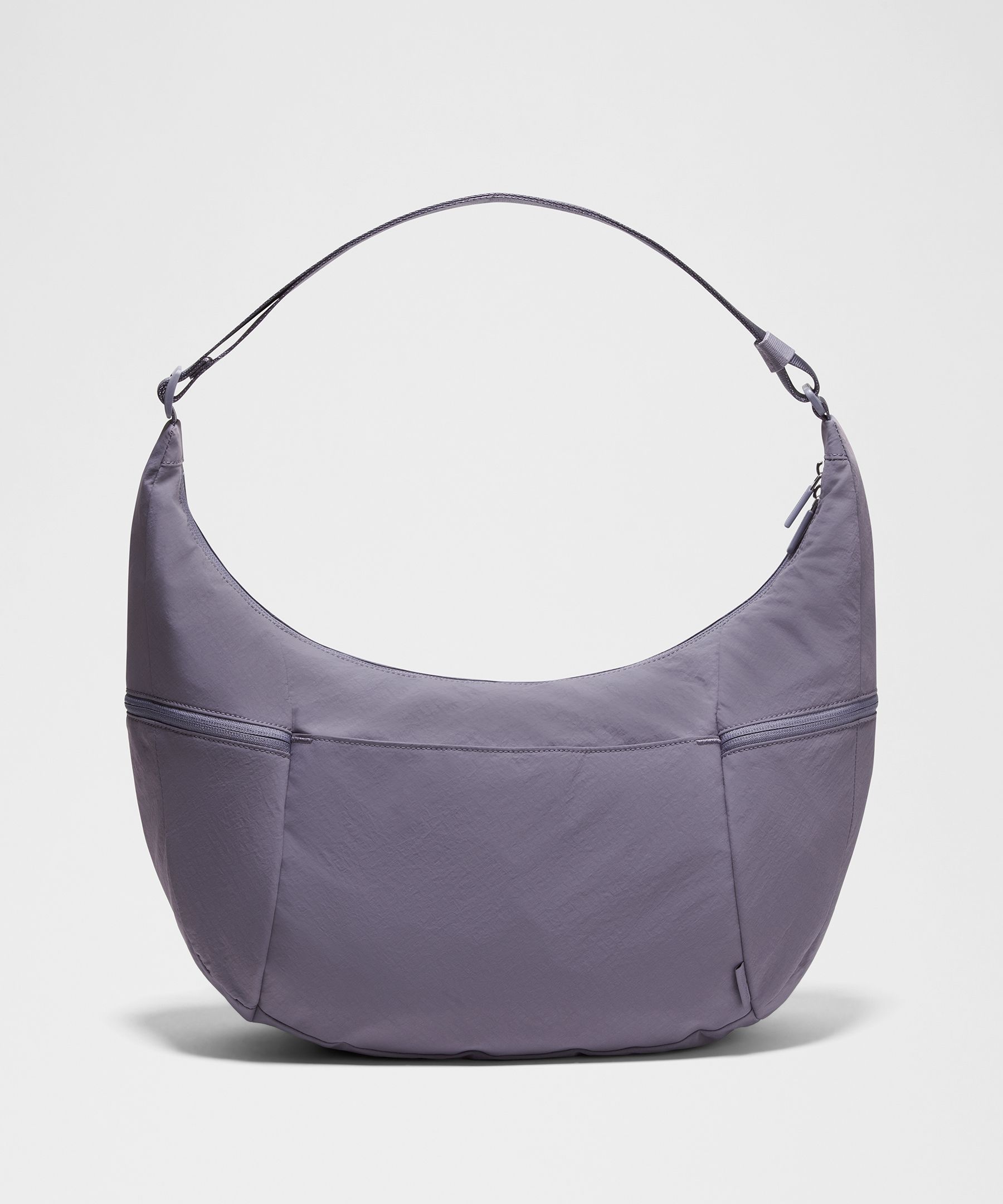 ラージ スラウチー スリングバッグ 13L | バッグ | Lululemon JP