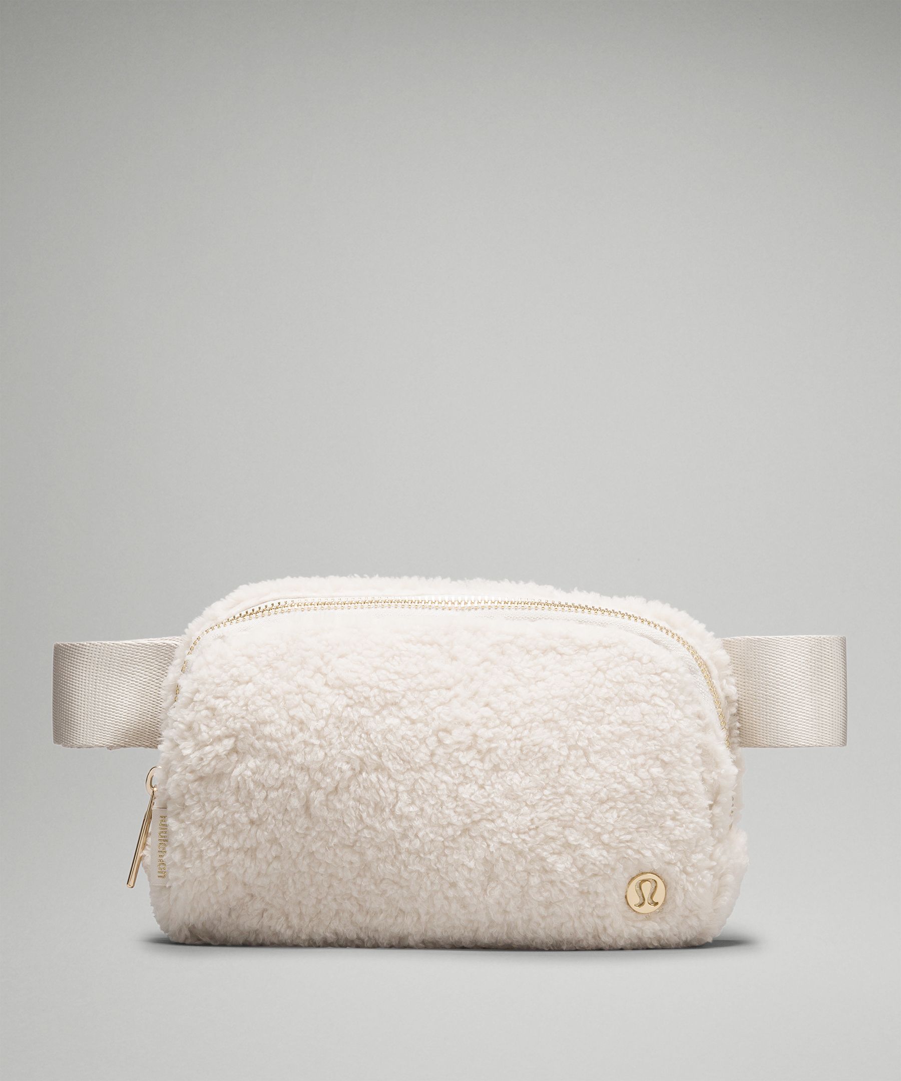 Lululemon Everywhere Belt Bag shops 1L White